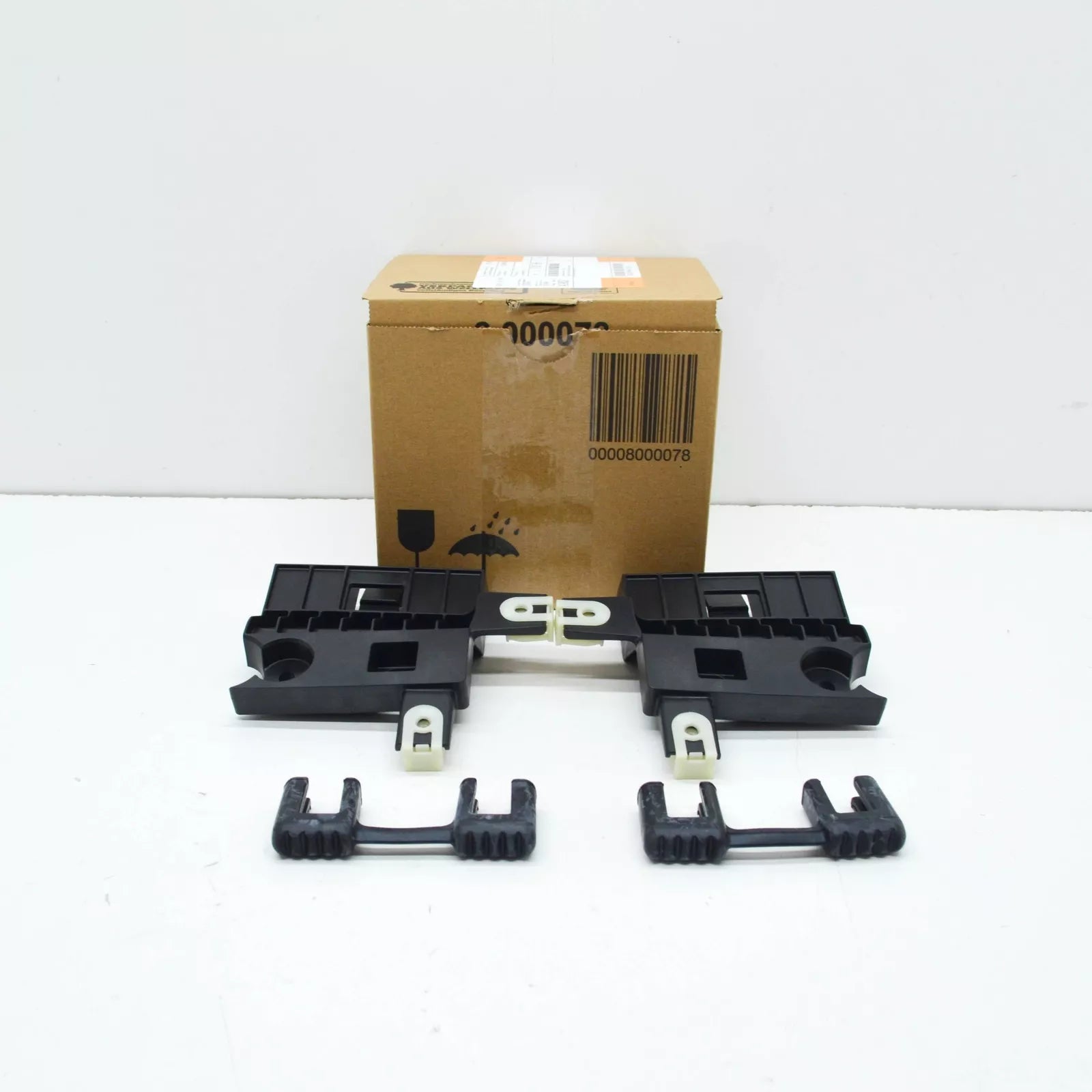 NEW BMW M4 COUPE G82 ENGINE OIL COOLER BRACKET REPAIR KIT 17219501958 ORIGINAL