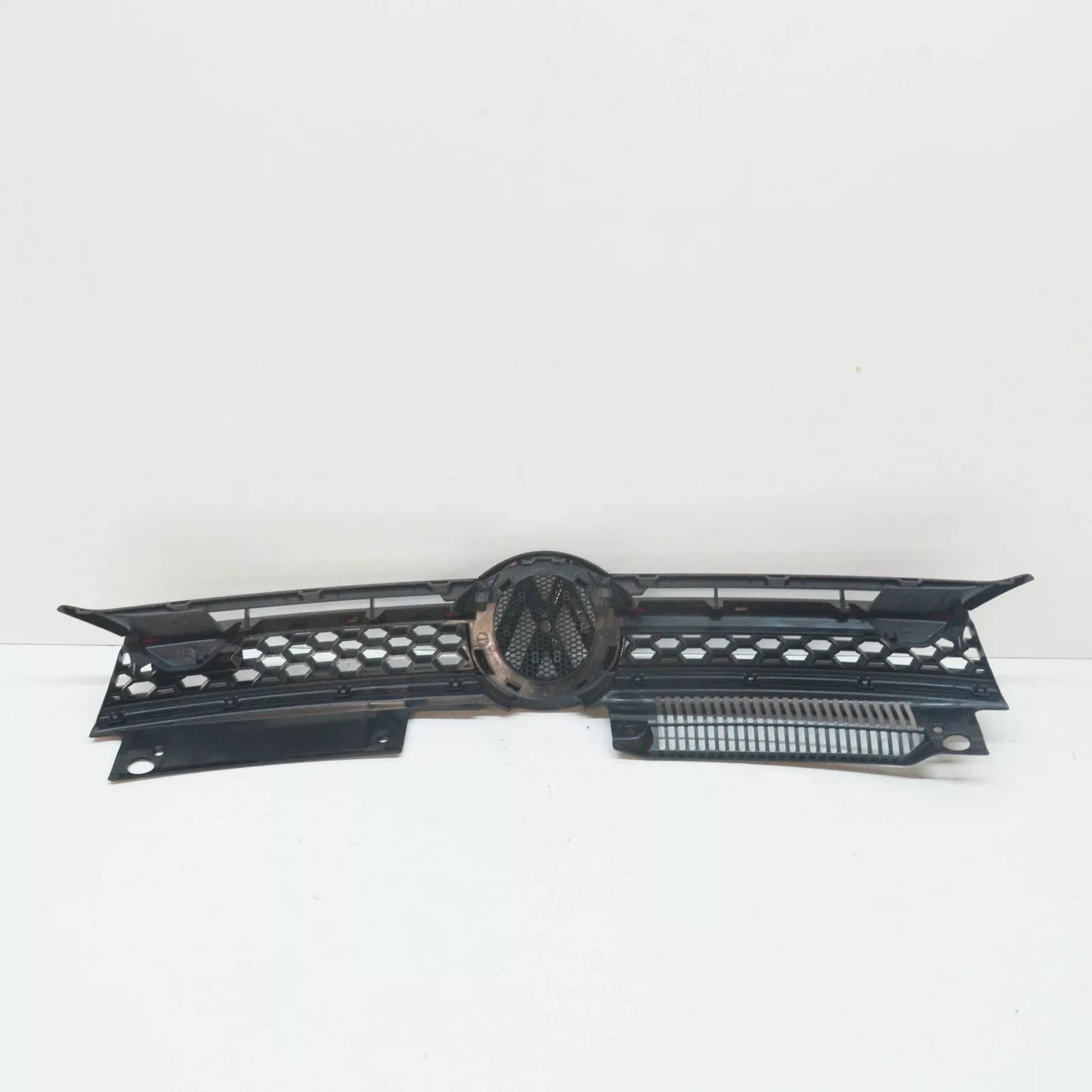 NEW VW GOLF MK6 FRONT RADIATOR GRILLE 5K0853651AKATK ORIGINAL