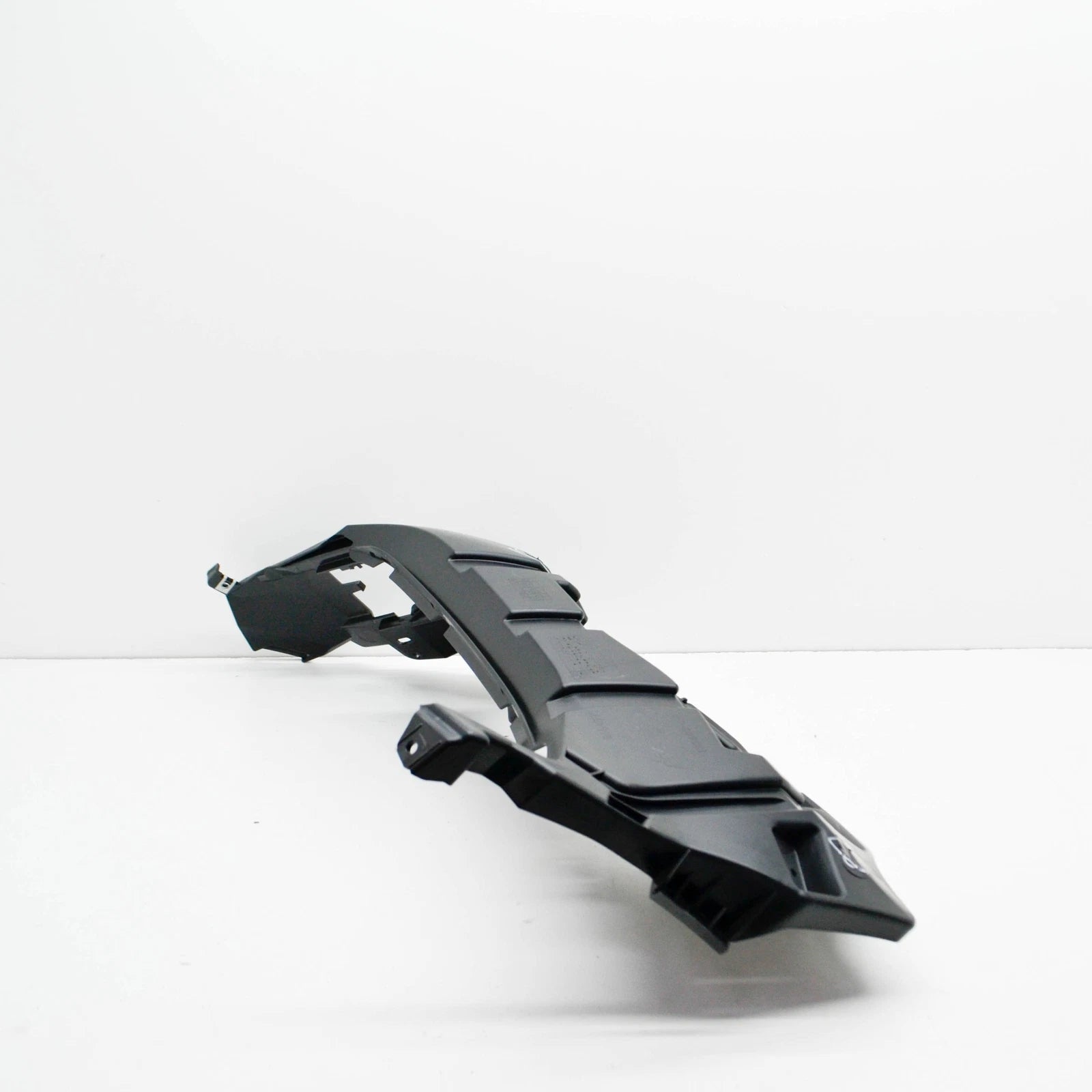 NEW BMW X3 G01 FRONT BUMPER LEFT FOG LAMP BRACKET 51118064595 ORIGINAL