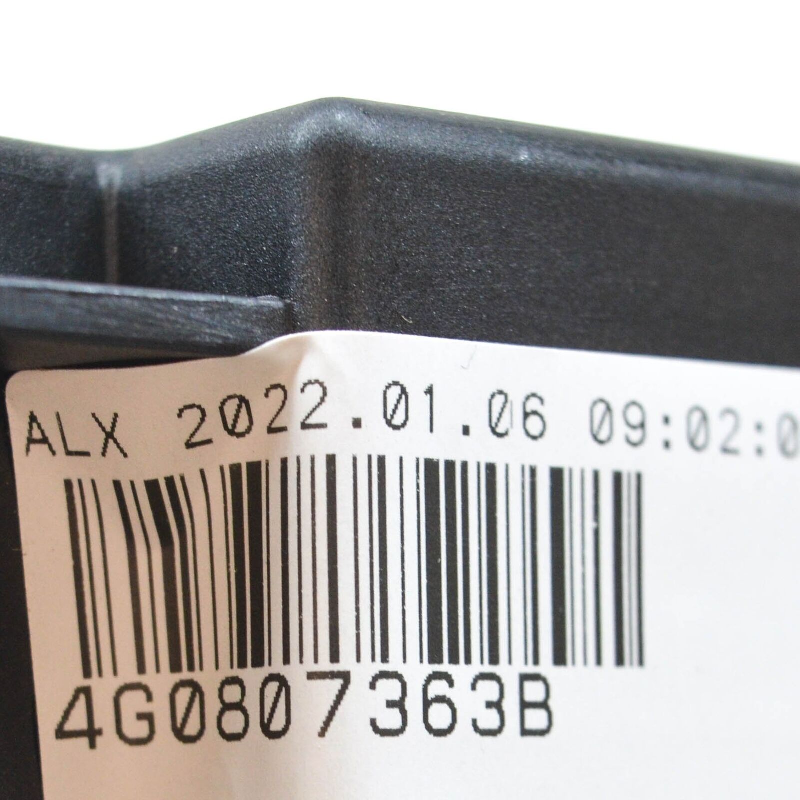 NEW AUDI A6 C7 REAR LEFT BUMPER BRACKET MOUNT 4G0807363B ORIGINAL