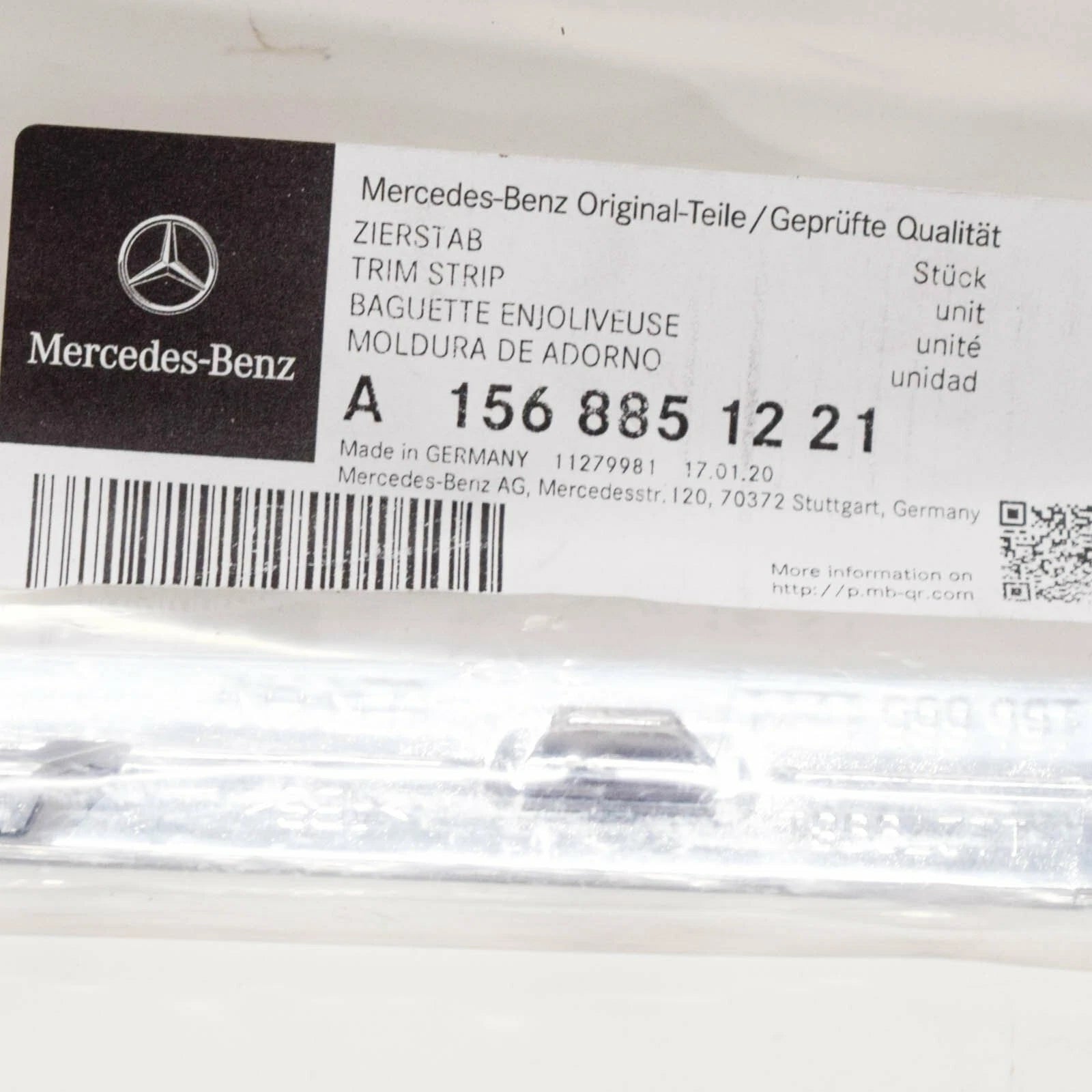 NEW MERCEDES-BENZ GLA X156 FRONT RIGHT BOTTOM ORNAMENTAL TRIM A1568851221