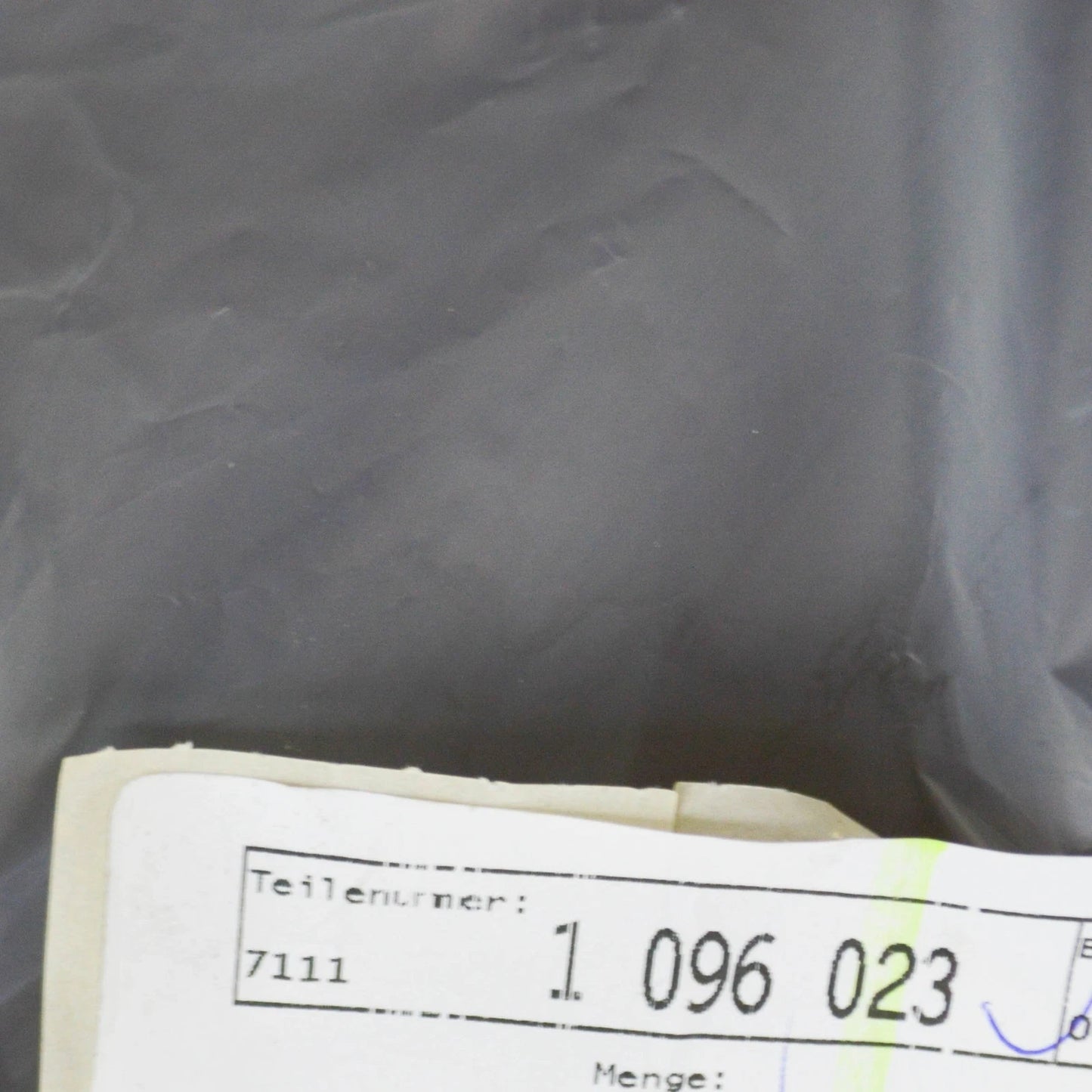 NEW BMW Z3 COUPE E36 JACK FIXTURE 71111096023 1096023 ORIGINAL