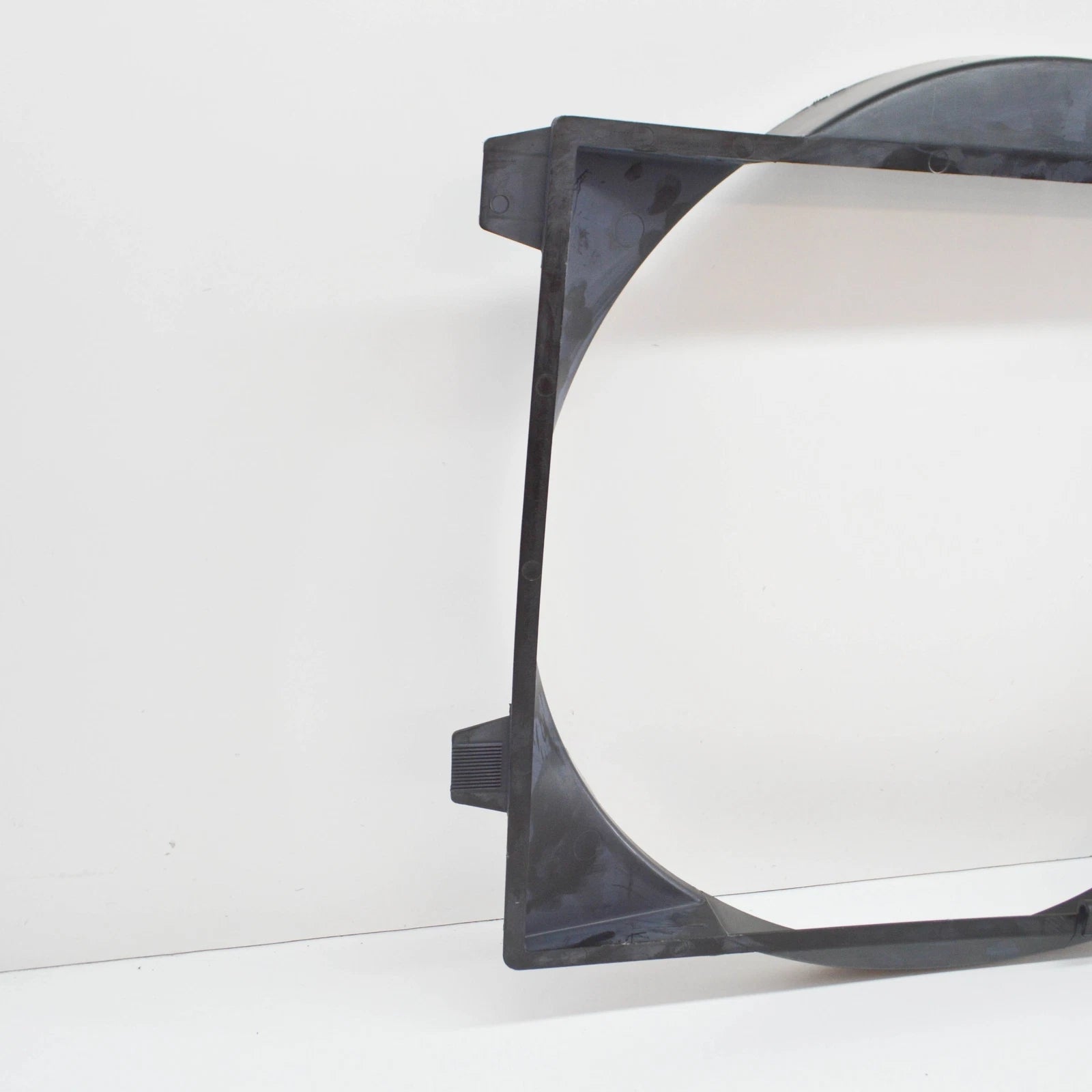 NEW MERCEDES-BENZ SPRINTER 3-T BOX 903 FAN SHROUD A9015050655 ORIGINAL