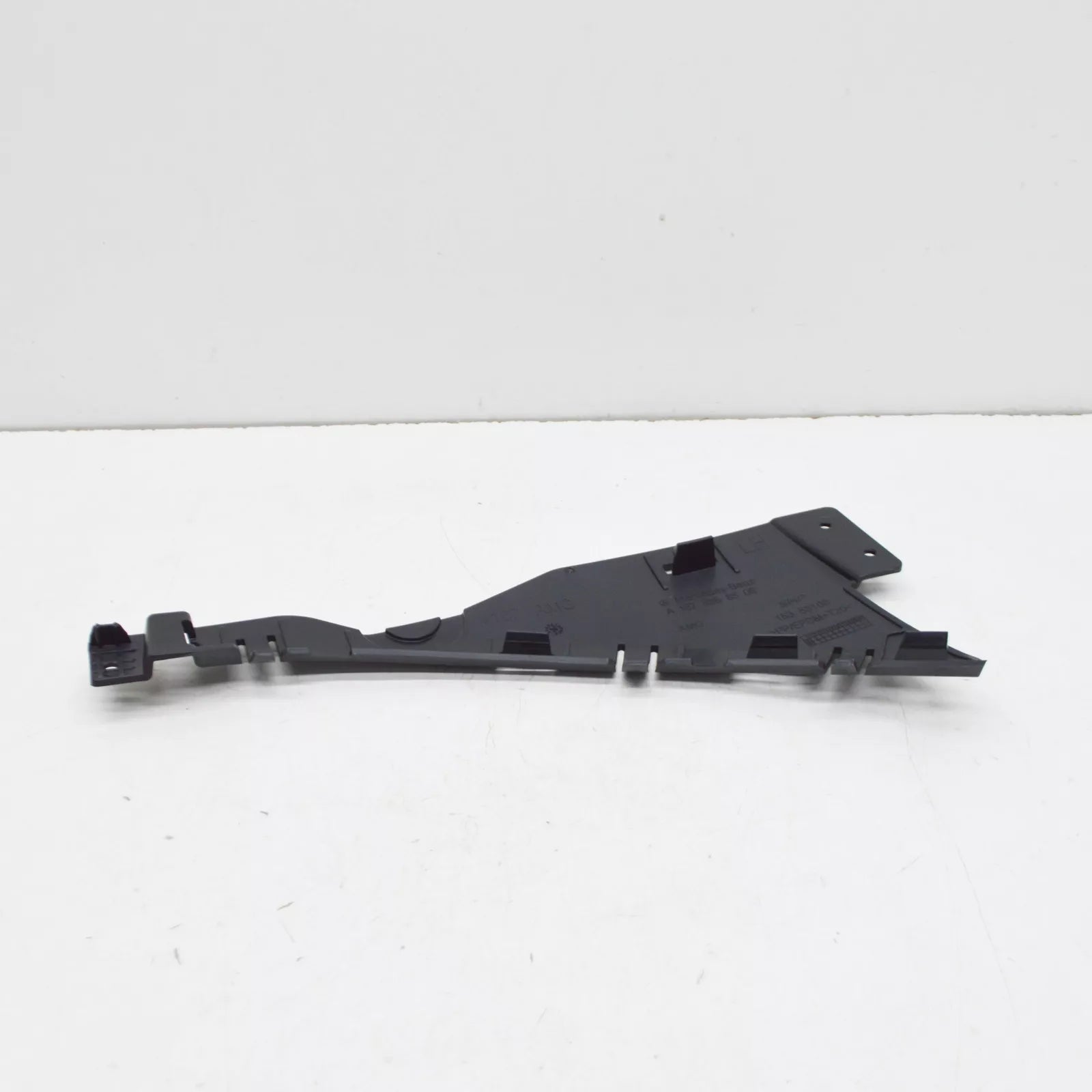 NEW MERCEDES-BENZ GLE W167 FRONT LEFT BUMPER COVER BRACKET A1678858506 ORIGINAL