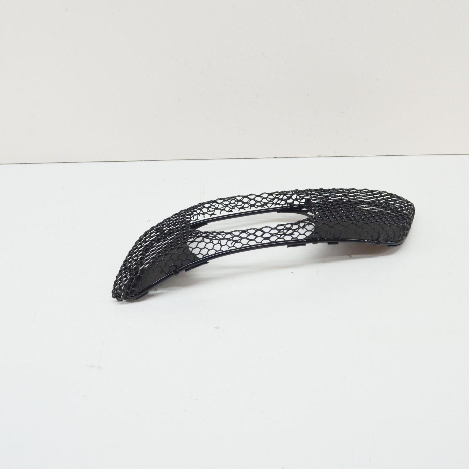 NEW MERCEDES-BENZ C W203 FRONT BUMPER RIGHT GRILLE A2038851653 ORIGINAL