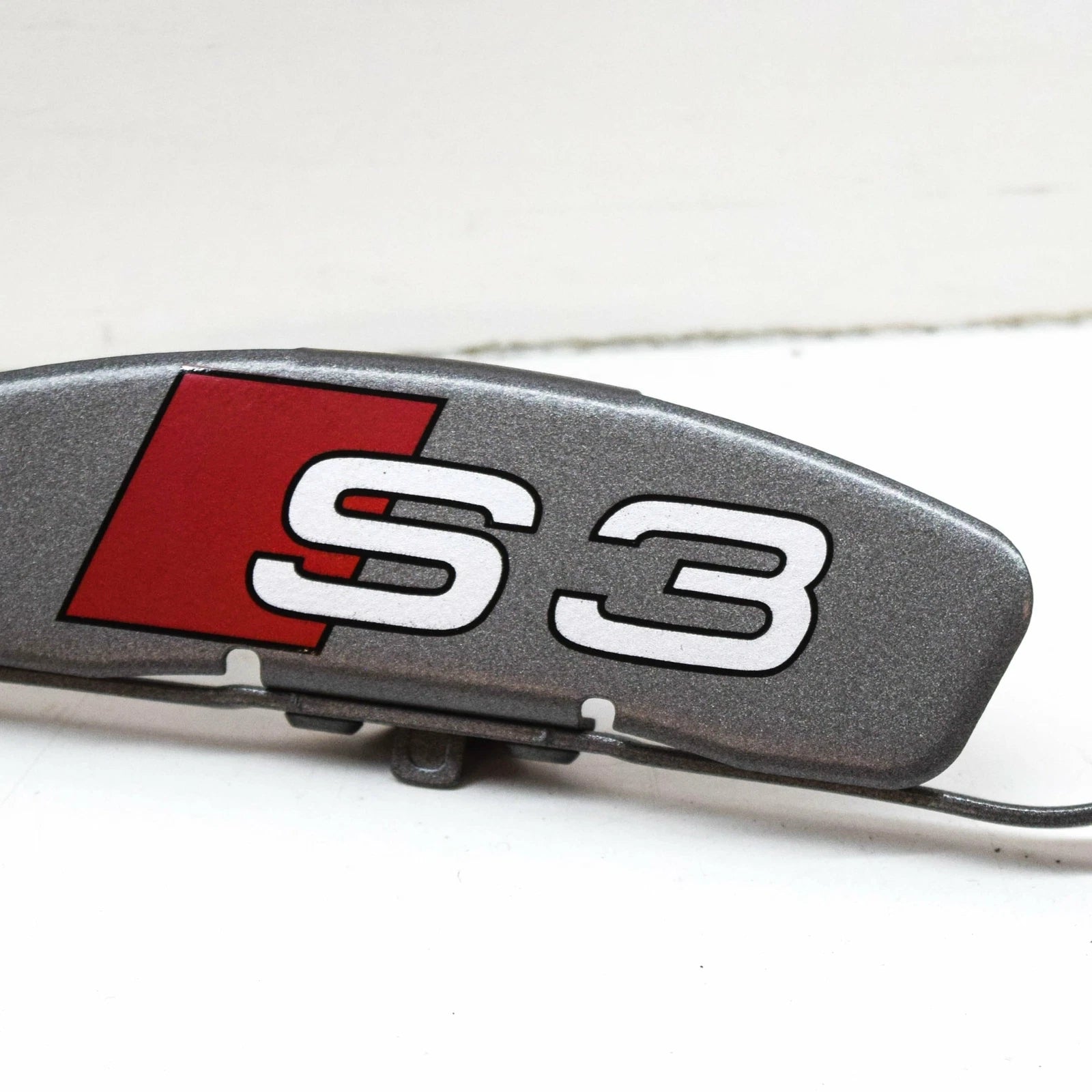 NEW AUDI A3 S3 8P FRONT BRAKE CALIPER RETAINER SPRING 8P0615269