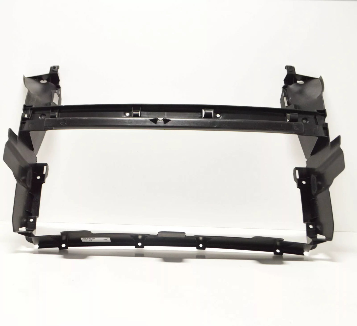 NEW VOLKSWAGEN TOUAREG 7L RADIATOR AIR GUIDE 7L6121333F