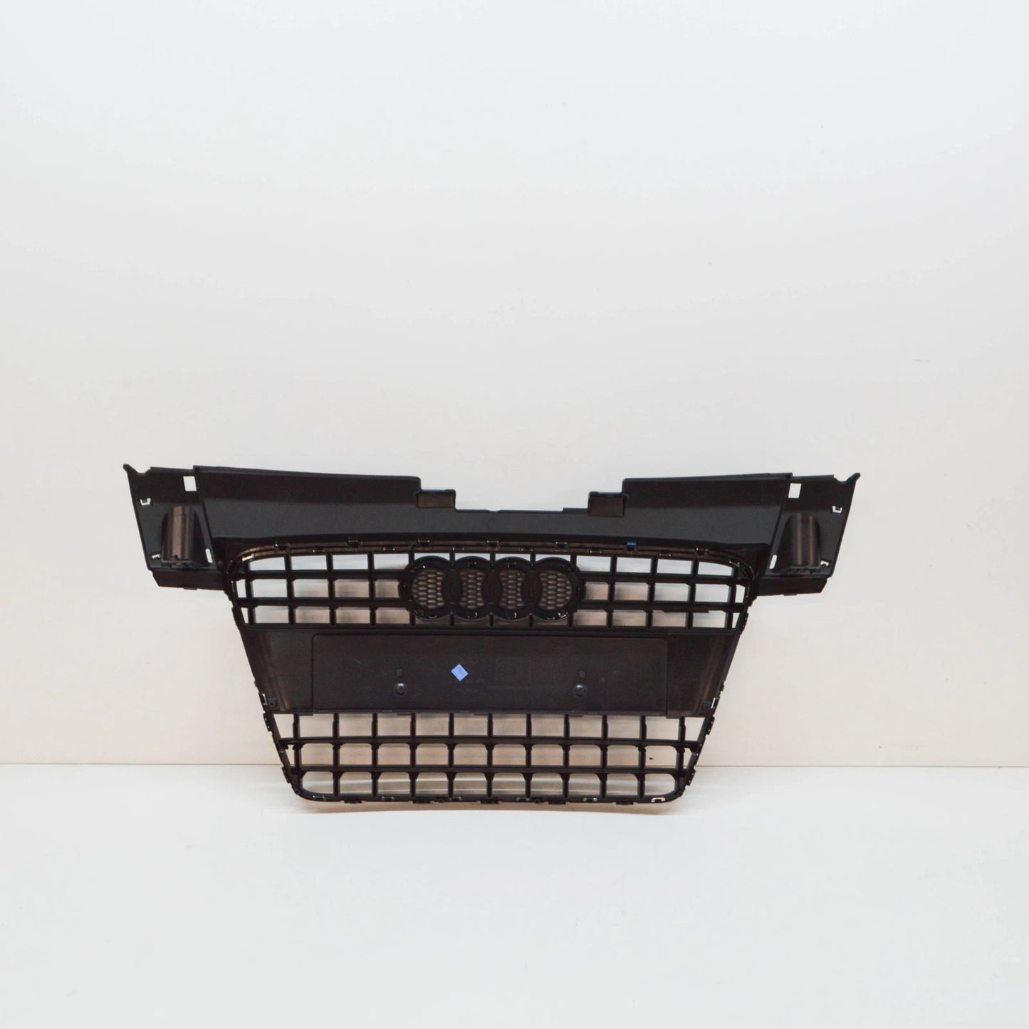 NEW AUDI TT 8J RADIATOR GRILLE 8J0853651 1QP 8J08536511QP ORIGINAL