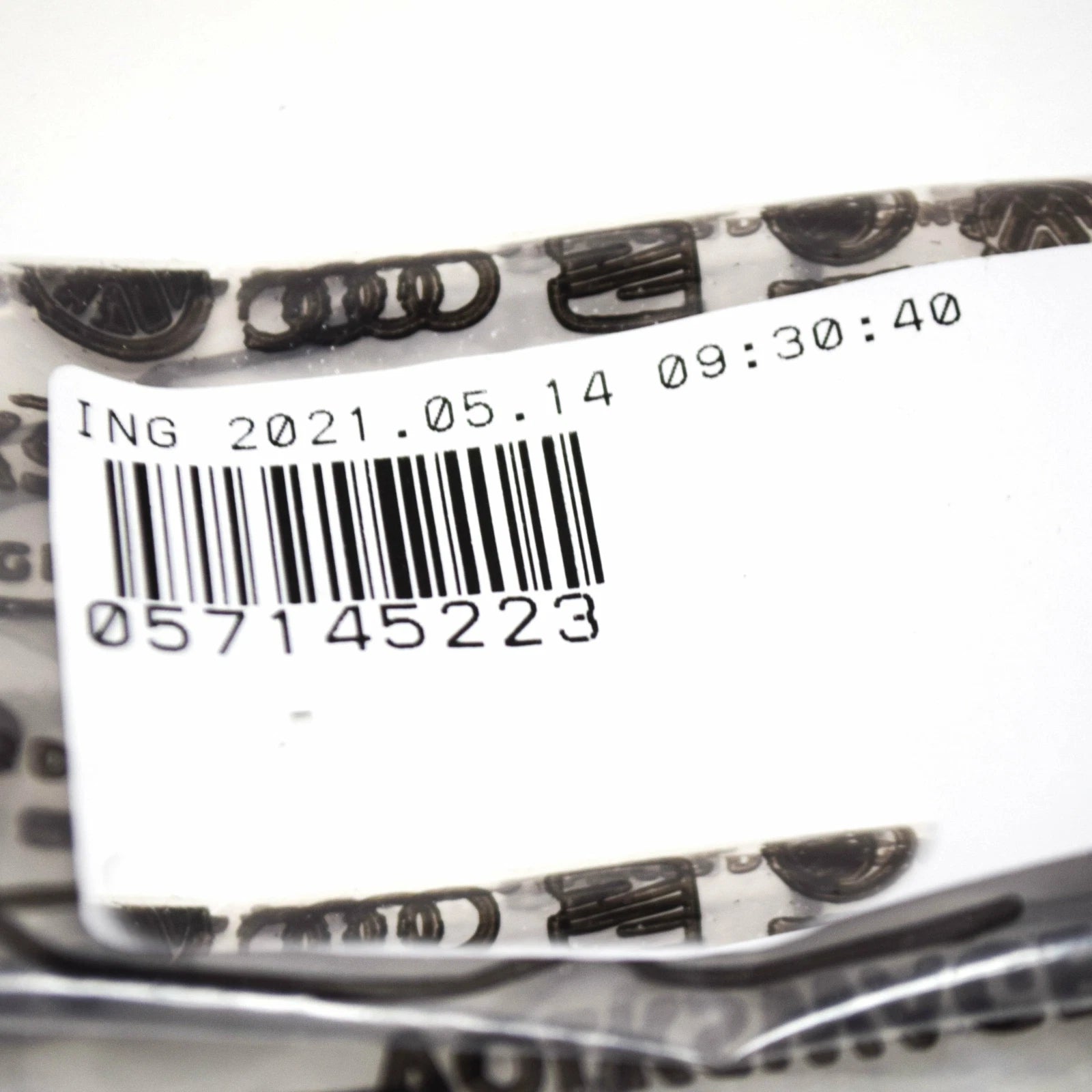 NEW AUDI A5 S5 8T POWER STEERING PUMP DRIVE INPUT SHAFT 057145223 ORIGINAL