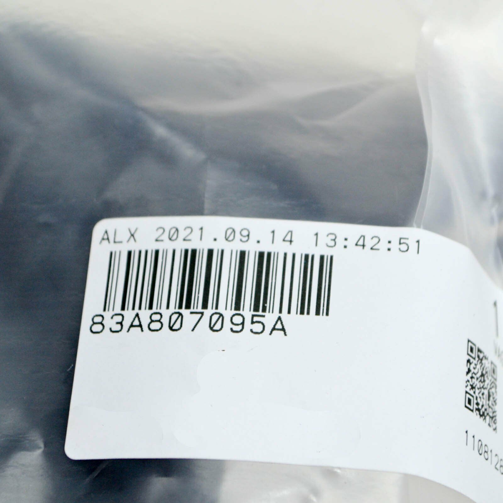 NEW AUDI Q3 F3 S-LINE FRONT BUMPER LEFT GRILLE BRACKET 83A807095A ORIGINAL