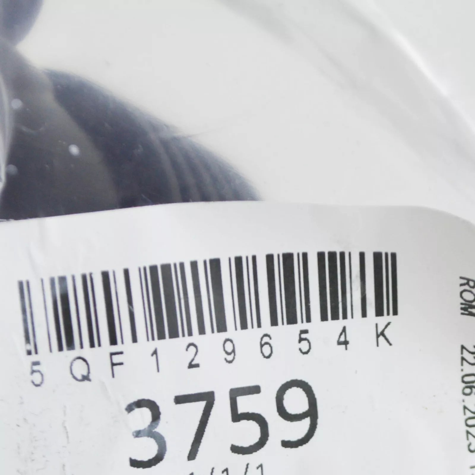 NEW VOLKSWAGEN TIGUAN AD AIR INTAKE TUBE 5QF129654K ORIGINAL