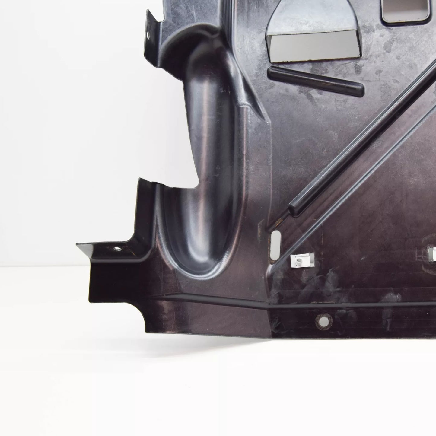 NEW AUDI R8 42 REAR UNDERBODY TRIM 420825205B ORIGINAL