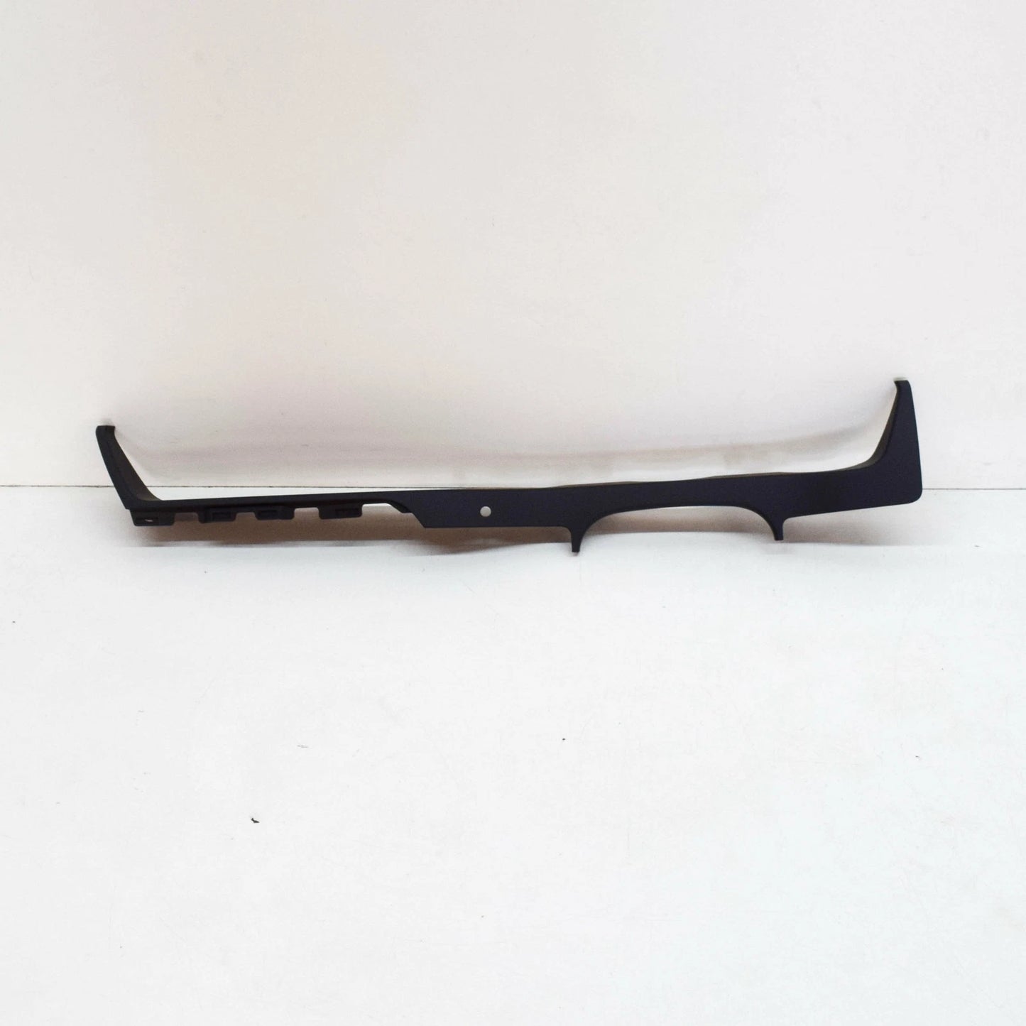 NEW MB C W204 INSTRUMENT PANEL SPEEDOMETER BOTTOM COVER RHD A2046890939