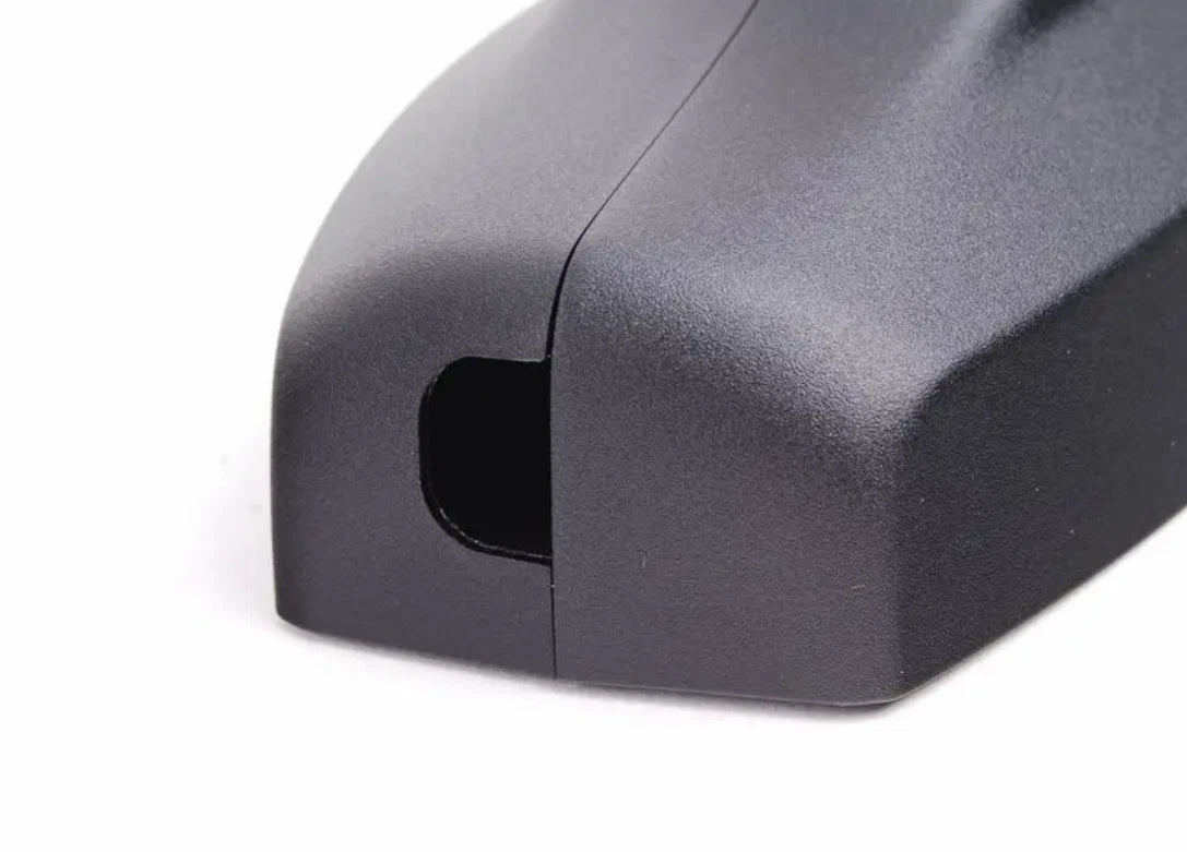 NEW BMW 5 E60 WINDSHIELD MIRROR ASSEMBLY COVER 51169121512 9121512 ORIGINAL