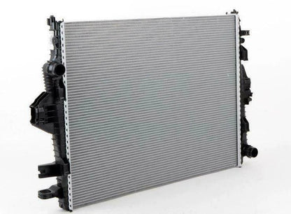 NEW VOLKSWAGEN TOUAREG 7P COOLANT RADIATOR 7P0121253A ORIGINAL