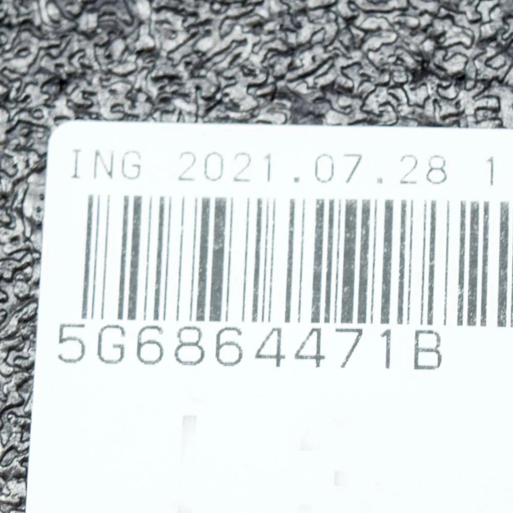 NEW VOLKSWAGEN GOLF MK7 REAR TRUNK BOOT SURROUND FOAM 5G6864471B 2019 ORIGINAL