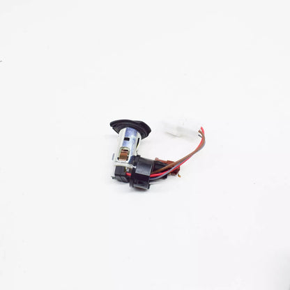 NEW MB C W204 12 VOLT ACCESSORY POWER OUTLET SOCKET A0008204951