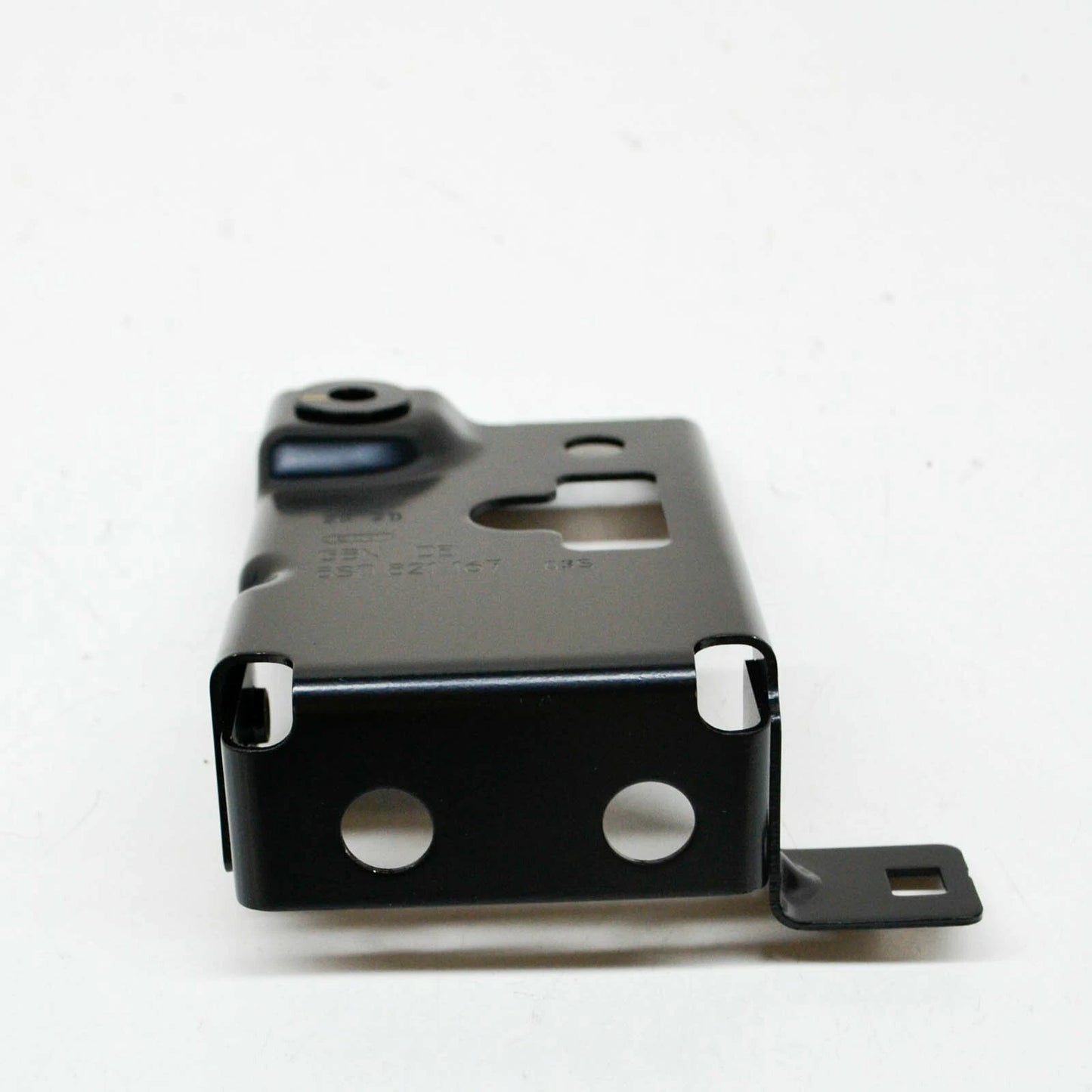 NEW AUDI TT FV MK3 FRONT LEFT FENDER WING BRACKET 8S0821167 ORIGINAL