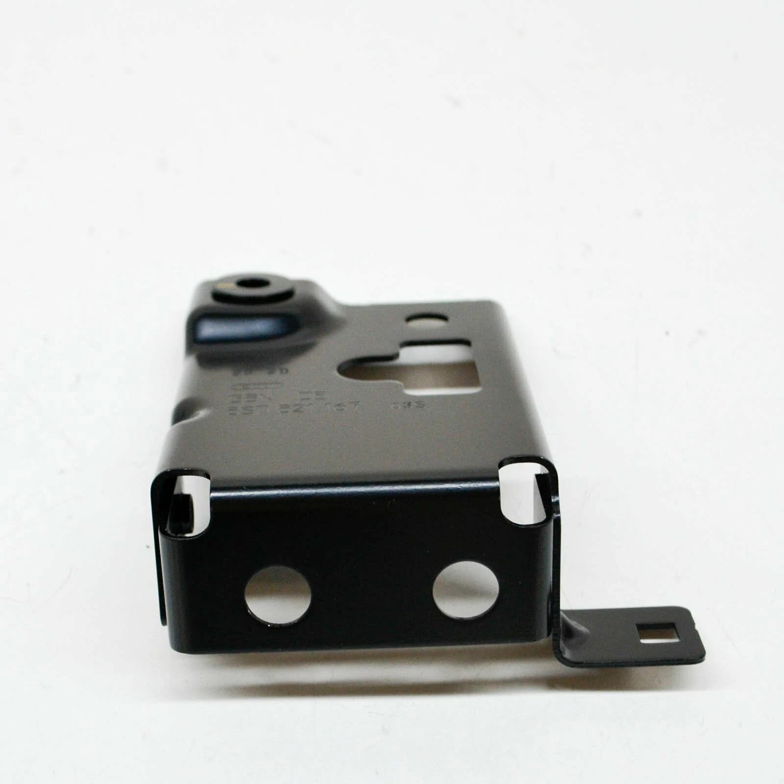 NEW AUDI TT FV MK3 FRONT LEFT FENDER WING BRACKET 8S0821167 ORIGINAL