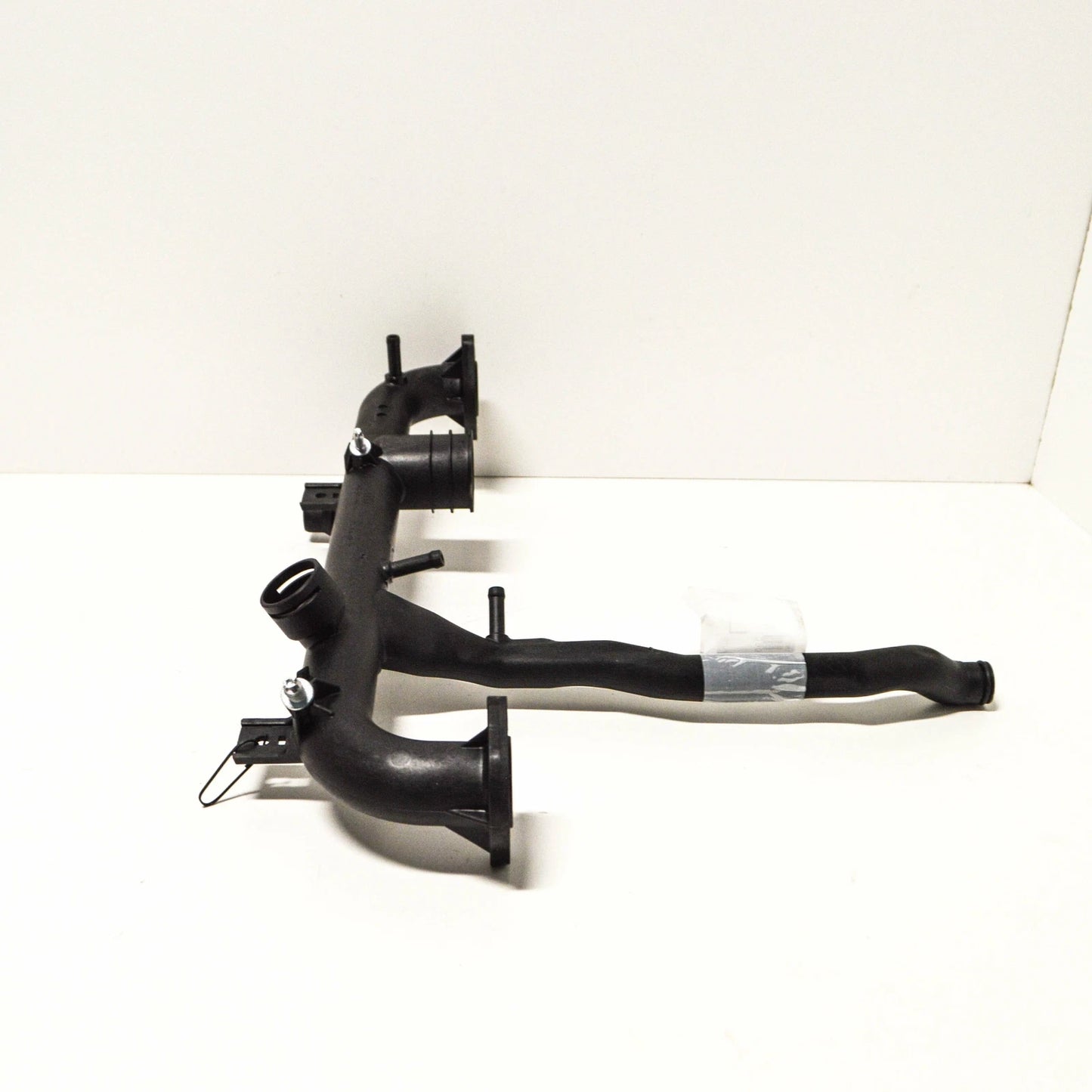 NEW AUDI A6 C6 CYLINDER HEAD COOLANT PIPE 06C121085H