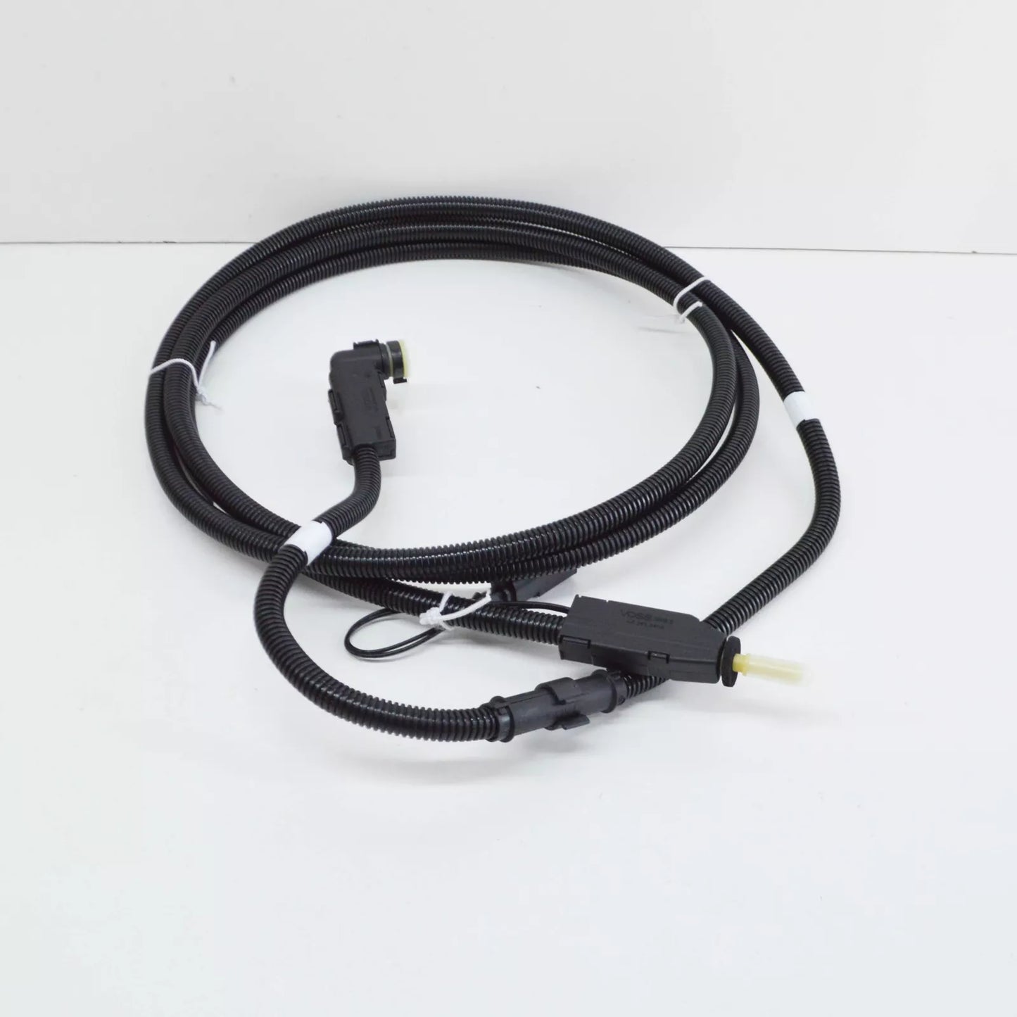 NEW VW PASSAT B8 3G REDUCING AGENT INJECTOR METERING LINE 3Q0131984AE ORIGINAL