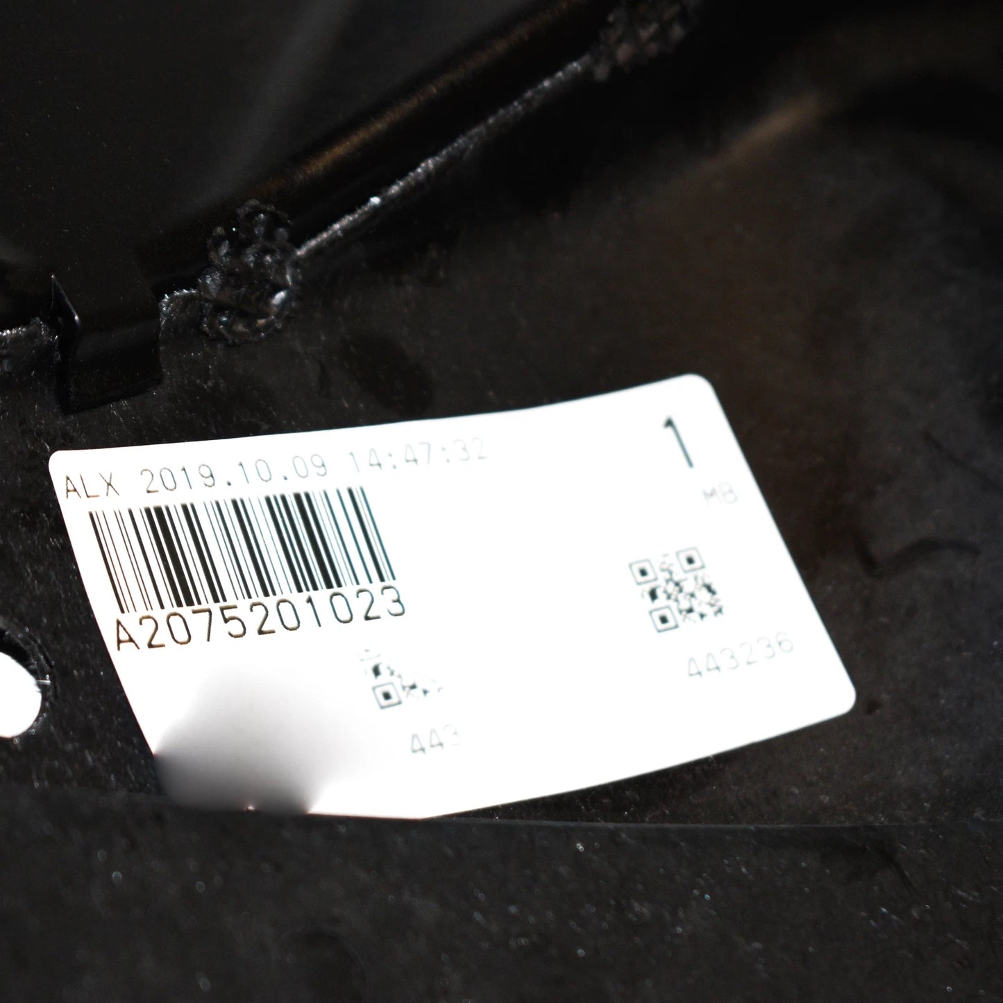 NEW MERCEDES-BENZ E-CLASS COUPE C207 ENGINE BOTTOM COVER A2075201023 ORIGINAL