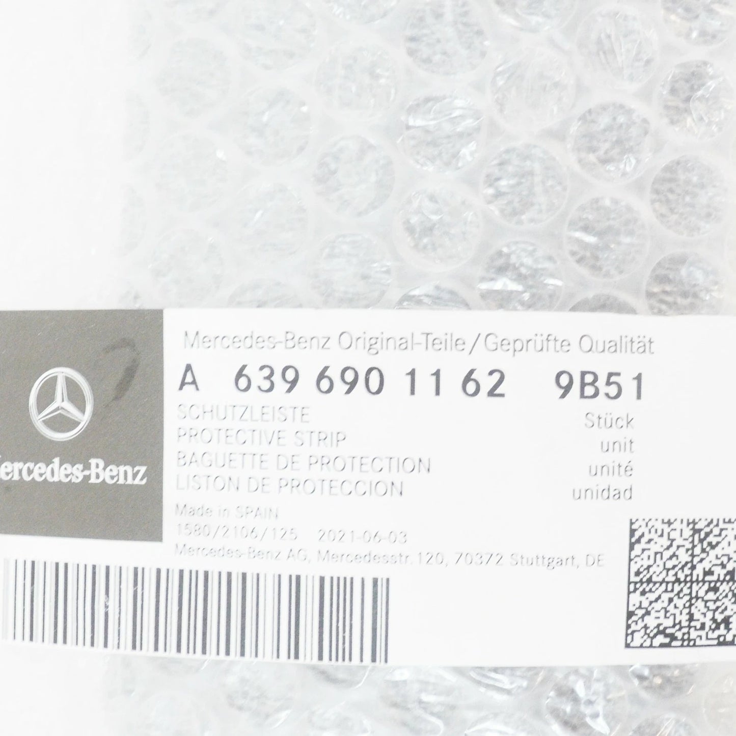 NEW MB VITO W639 RIGHT SLIDING DOOR PROTECTIVE STRIP A63969011629B51