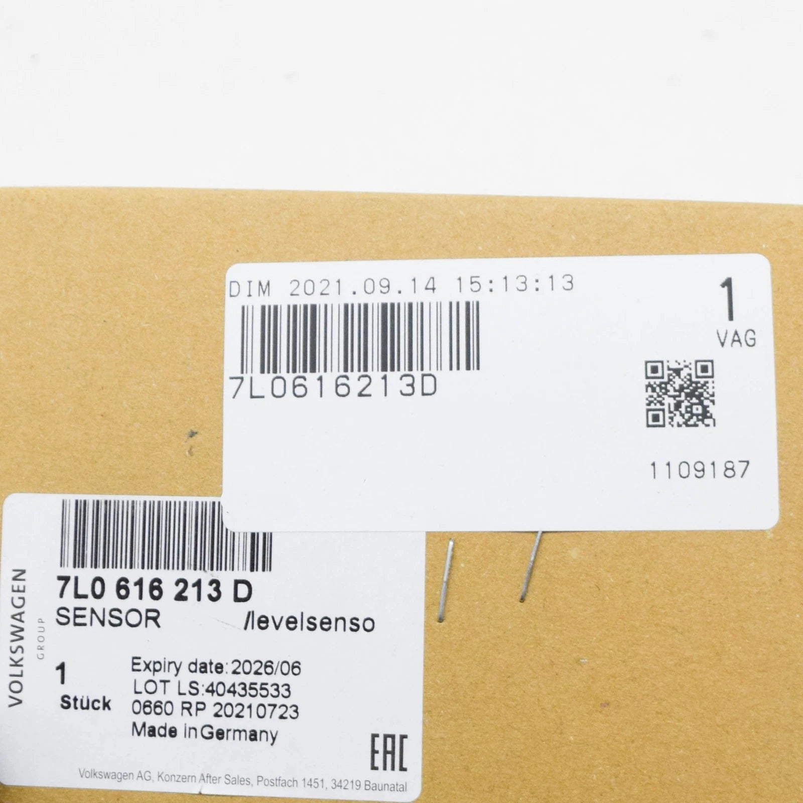 NEW AUDI Q7 4L FRONT LEFT LEVEL SENSOR WITH POLES 7L0616213D ORIGINAL