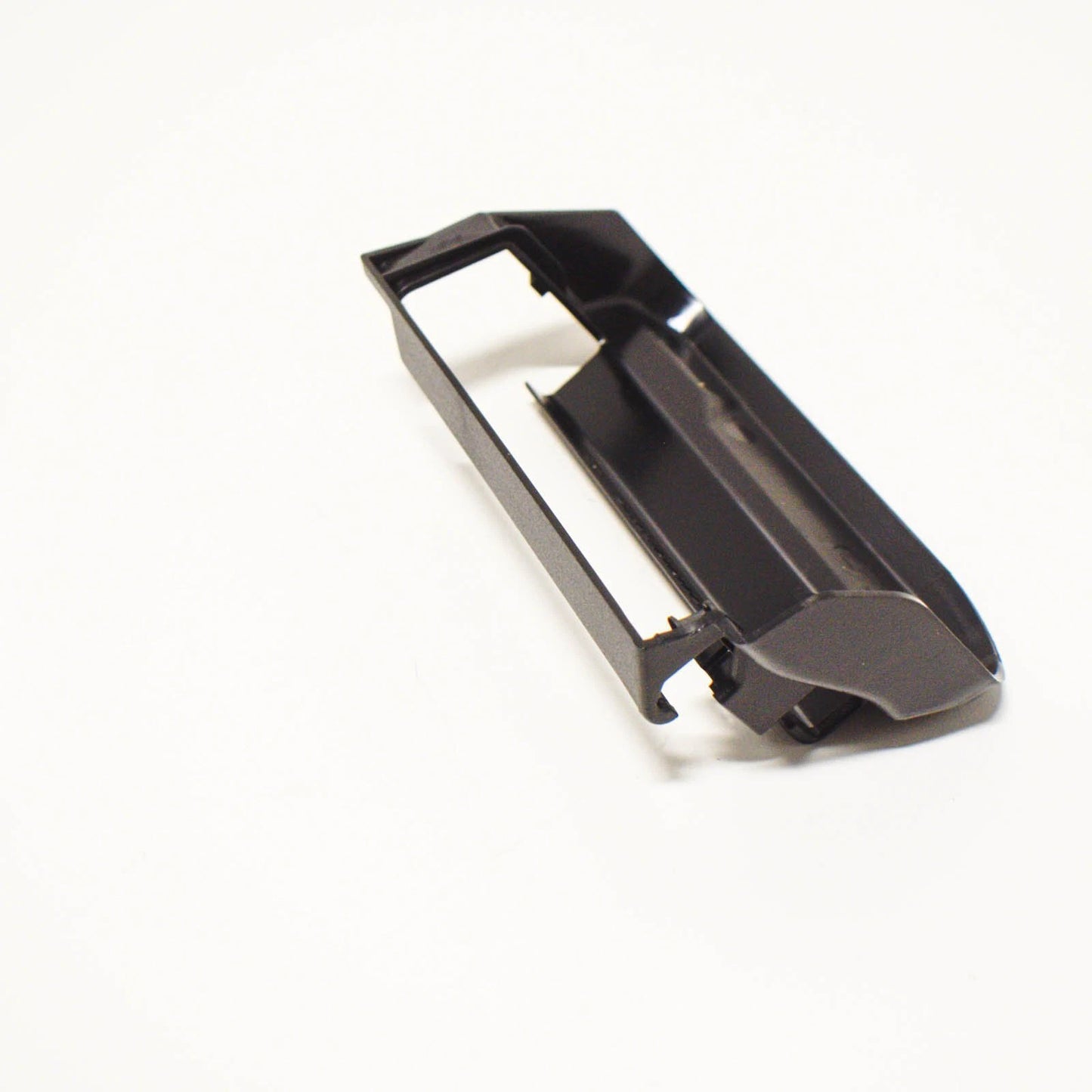 NEW MB S W221 FRONT SEAT REAR LEFT INSIDE COVER A22191911209051