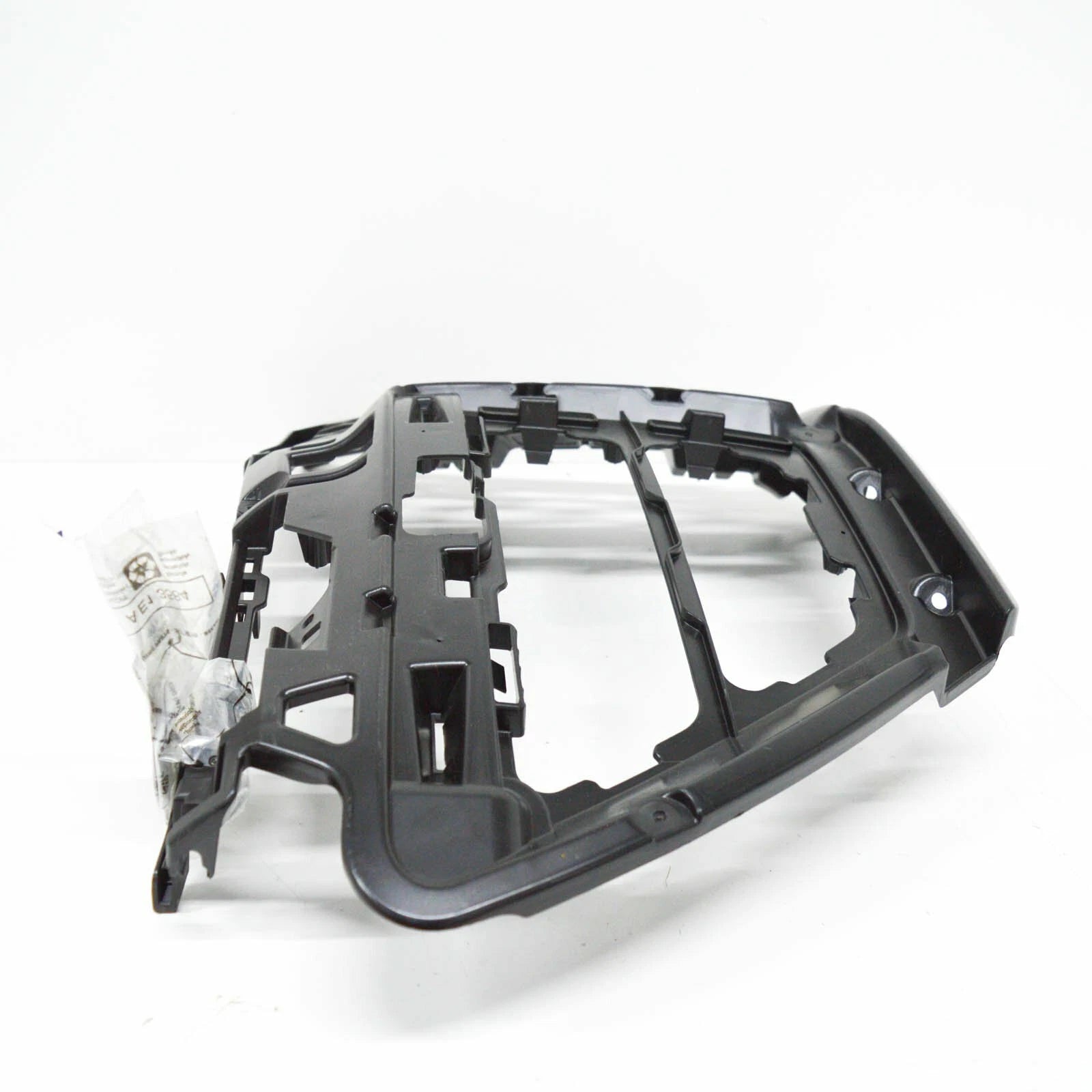 NEW VOLKSWAGEN GOLF MK7 FRONT BUMPER LEFT SUPPORT ELEMENT 5G0807723C