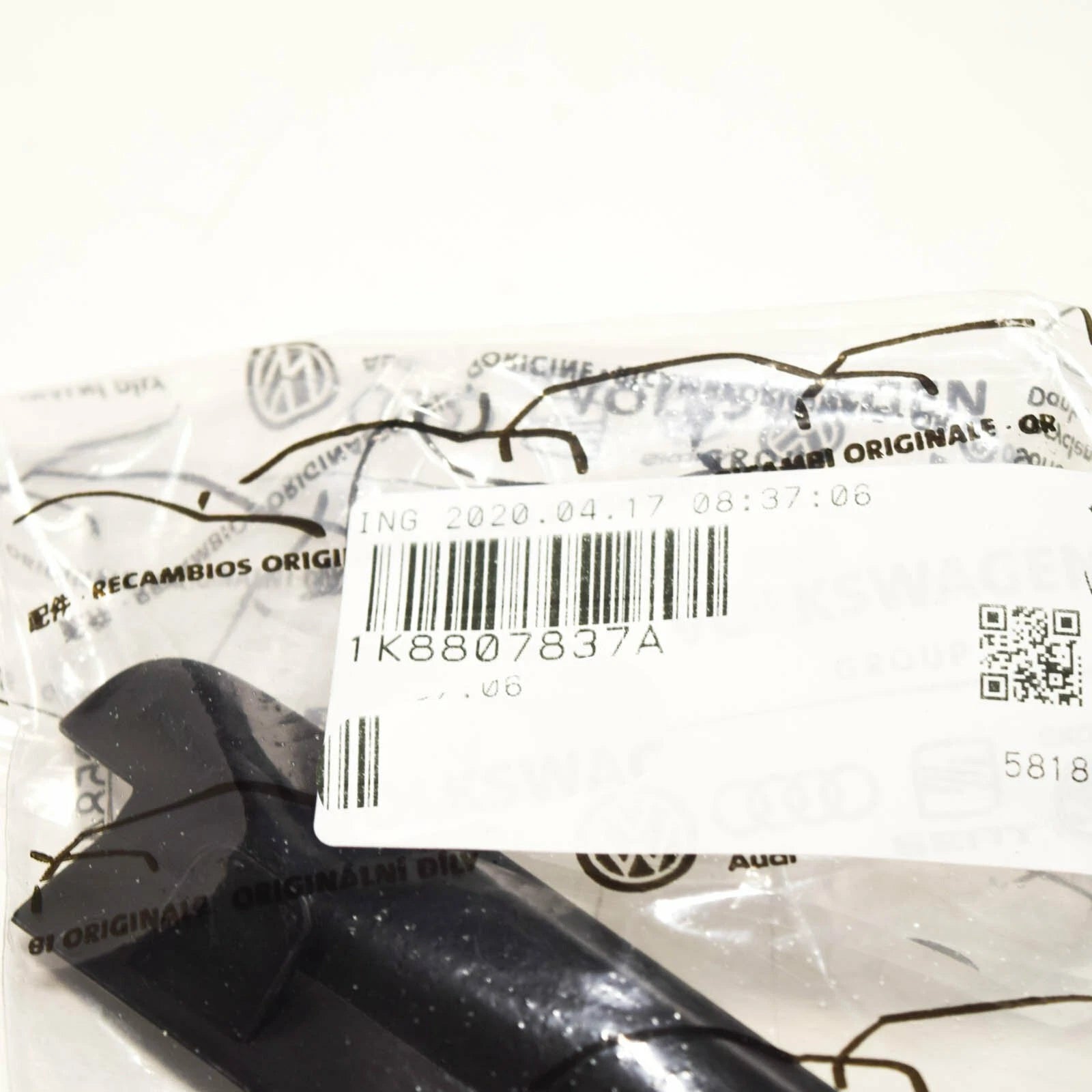 NEW VOLKSWAGEN SCIROCCO TRIM FOR WHEEL APERTURE 138 1K8807837A