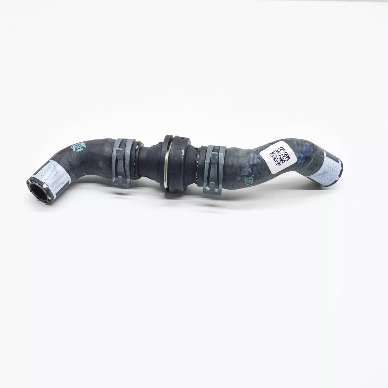 NEW AUDI A4 AVANT B9 ENGINE COOLANT HOSE 8W0122449M