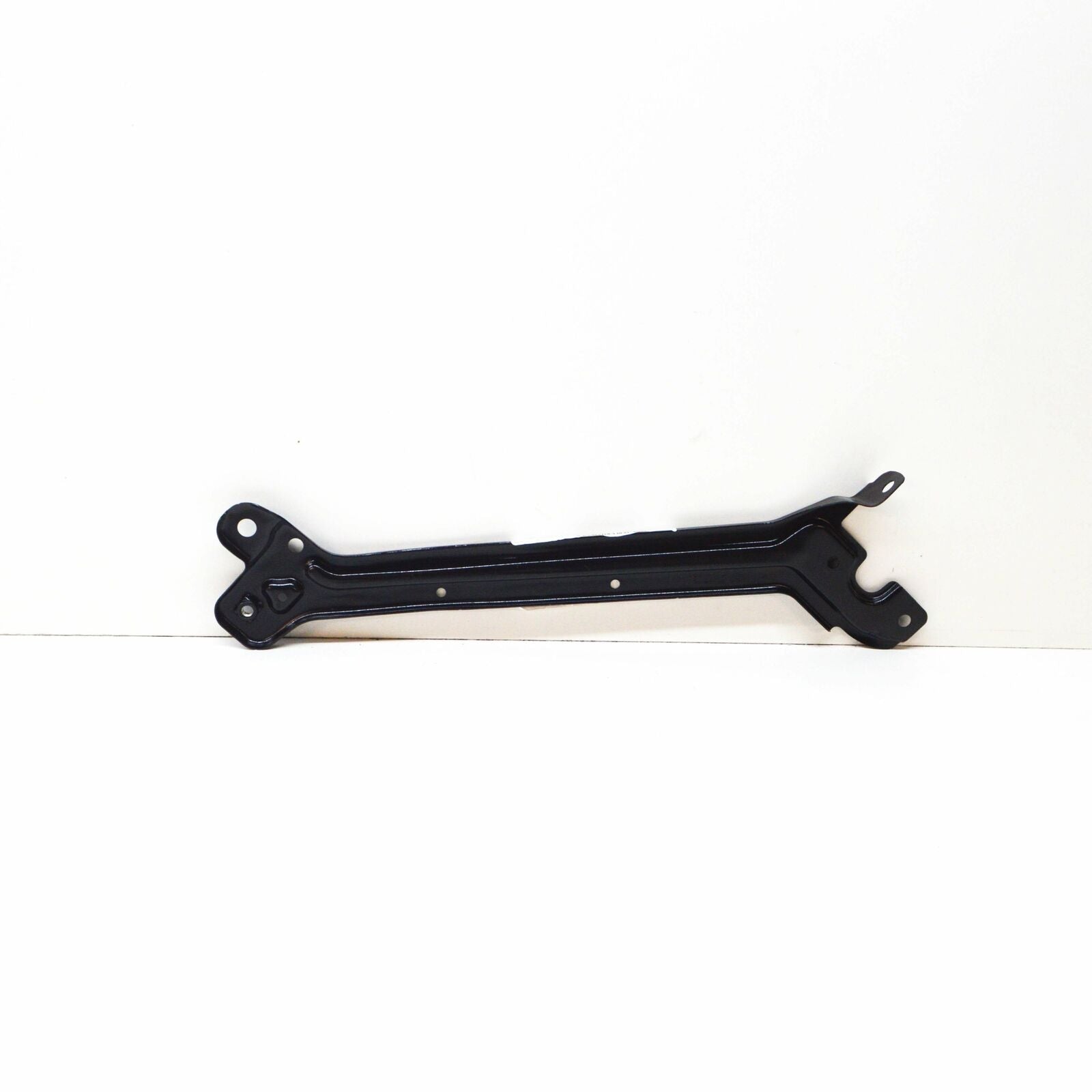 NEW SKODA SUPERB 3V B8 FRONT RADIATOR RIGHT SUPPORT BRACKET 3V0806930 ORIGINAL
