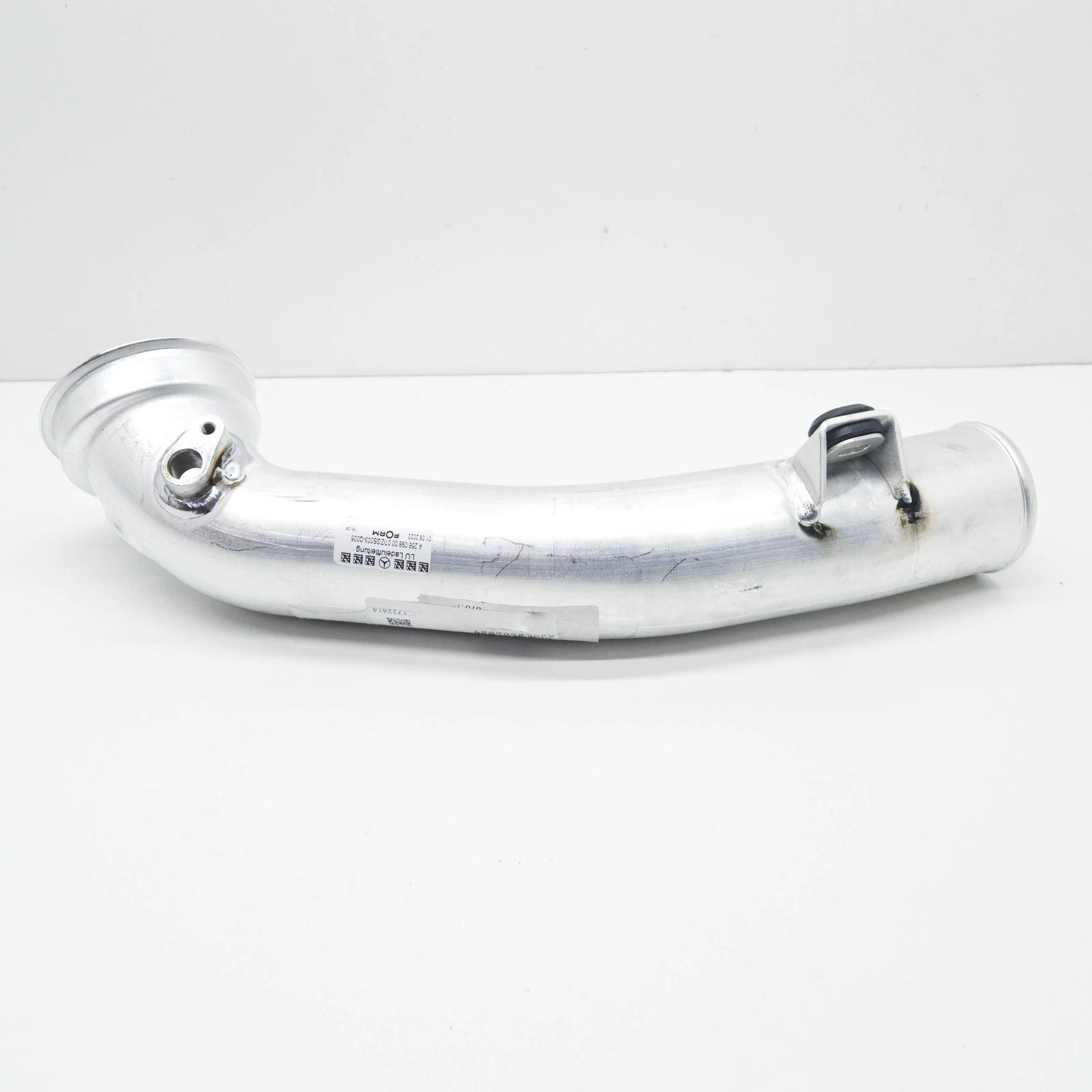 NEW MERCEDES-BENZ E W213 CHARGED AIR LINE TUBE A2560980007 ORIGINAL