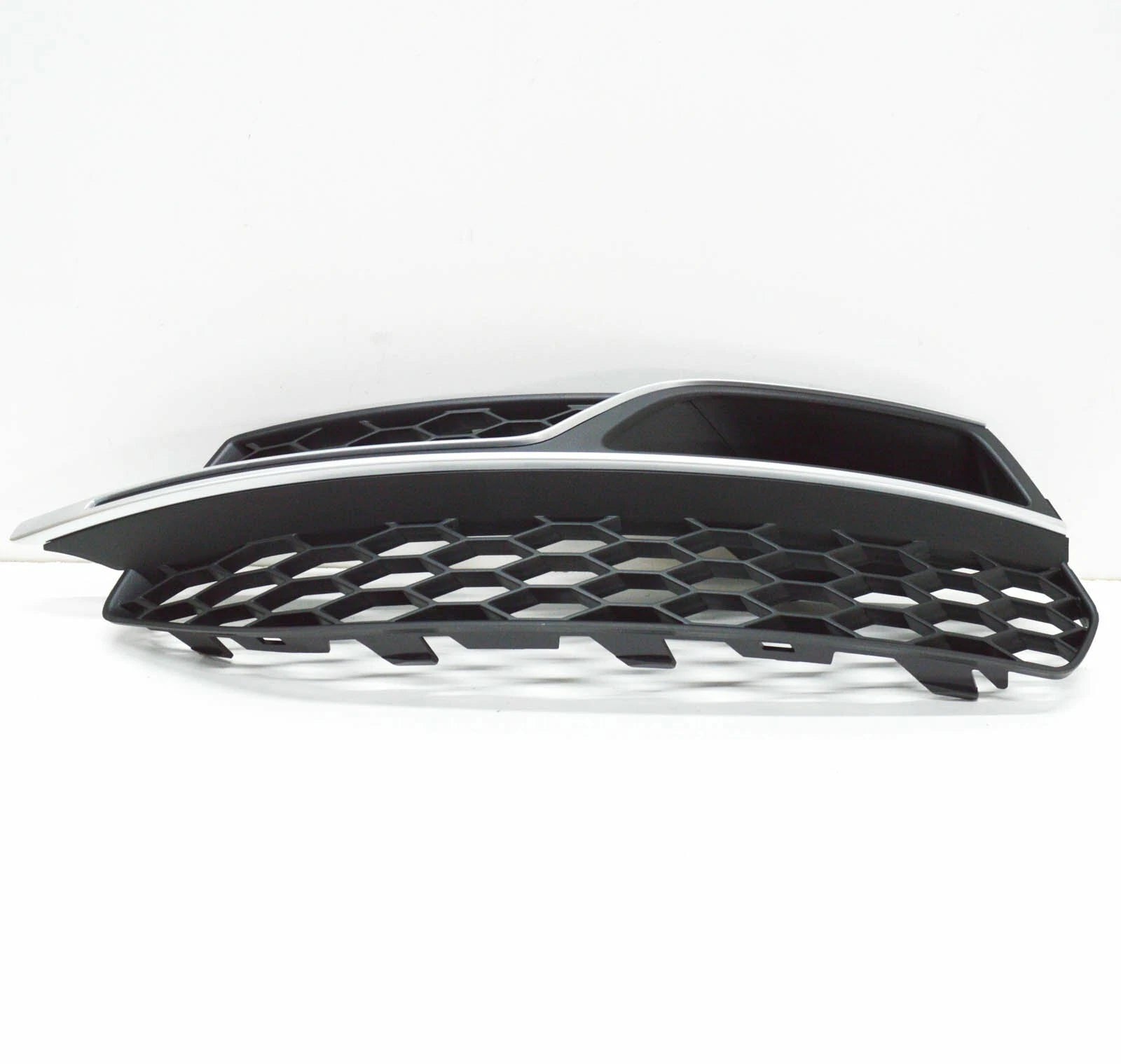 NEW AUDI A3 PA FRONT BUMPER LEFT SIDE GRILLE 8V3807681Q BMO 2013