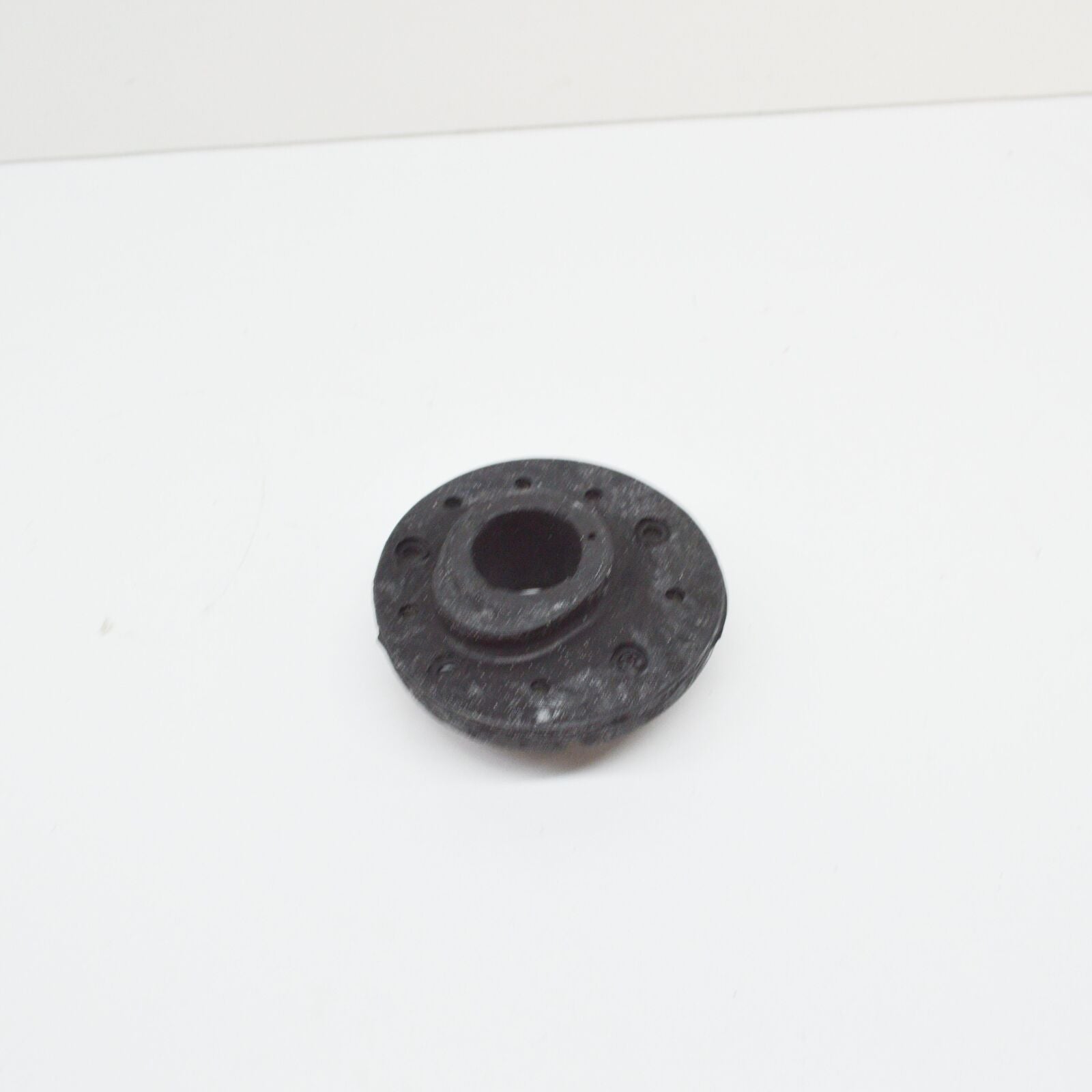 NEW AUDI A6 C6 REAR AXLE COIL SPRING SUPPORT 4F0512297B ORIGINAL