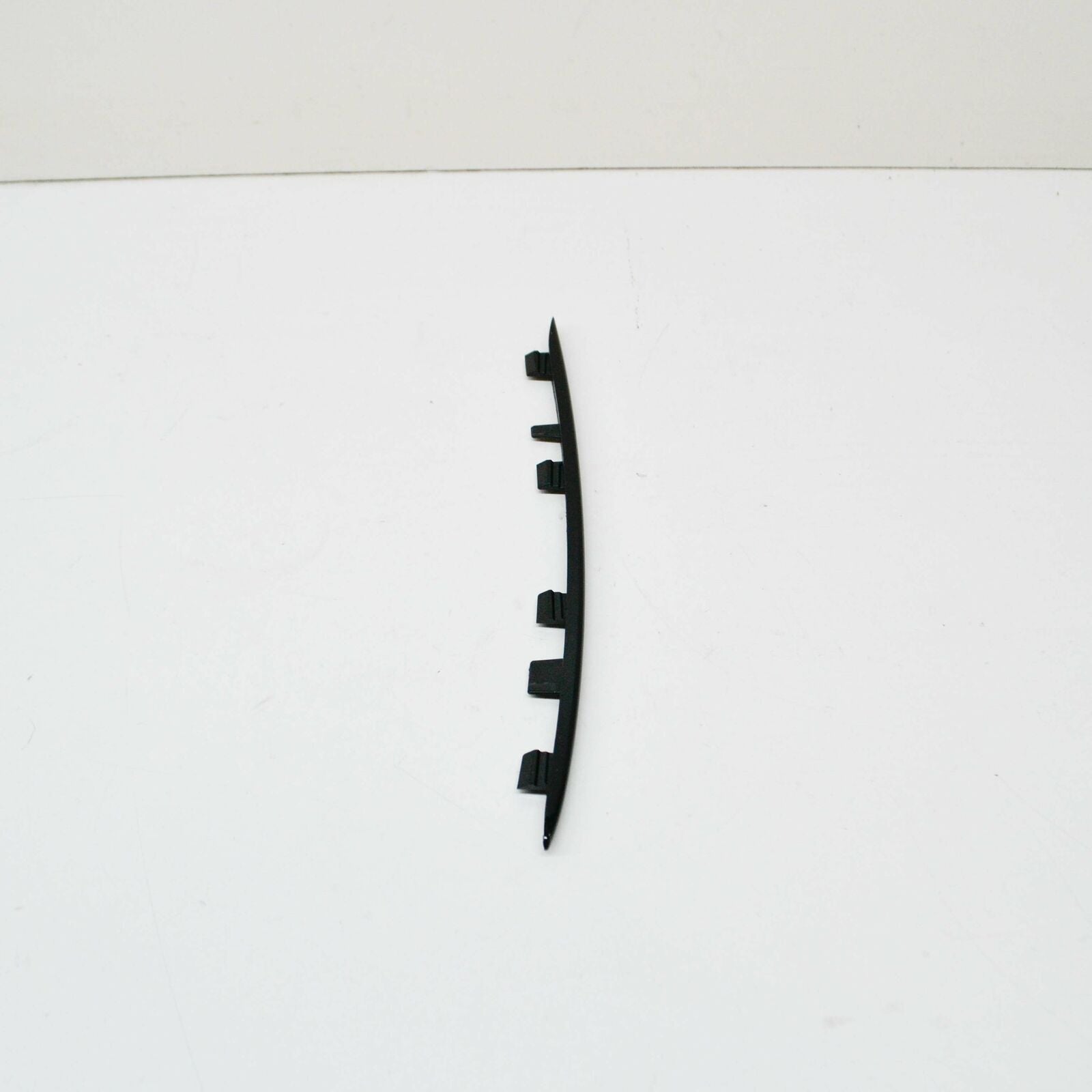 NEW MERCEDES-BENZ GLC X253 FRONT BUMPER LEFT CORNER A2538858301 ORIGINAL