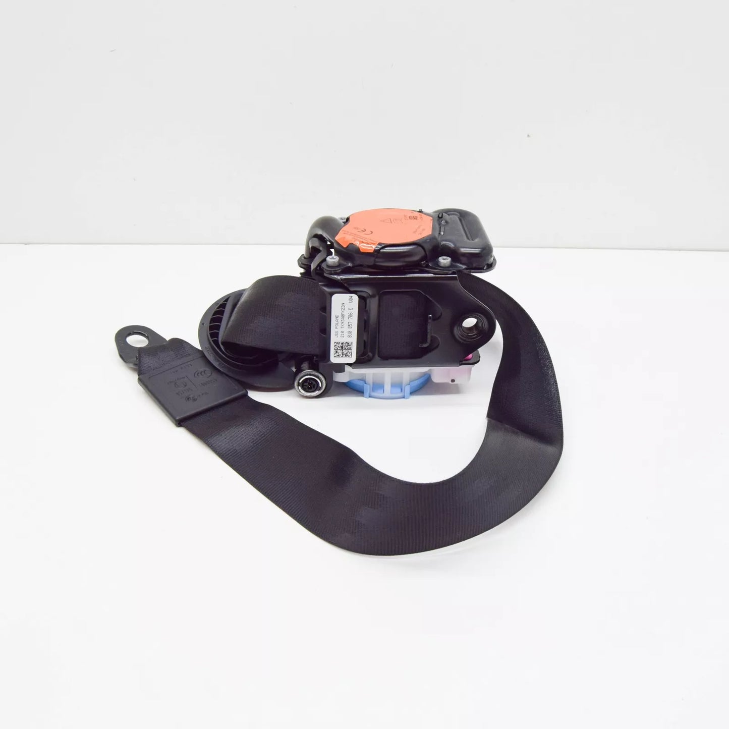 NEW AUDI Q3 8U FRONT RIGHT SEATBELT 8U0857706C V04 8U0857706CV04 ORIGINAL