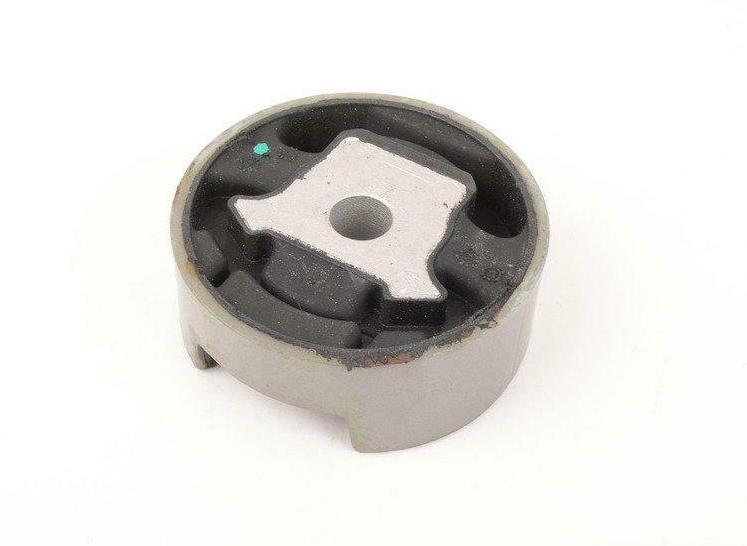 NEW VW PASSAT B6 ENGINE MOUNTING LOWER BONDED RUBBER BUSH 3C0199867C ORIGINAL