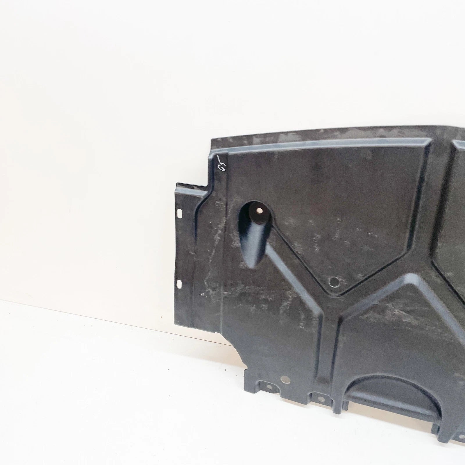 NEW MERCEDES BENZ R W251 ENGINE FRONT SPLASH SHIELD A2515240130 ORIGINAL