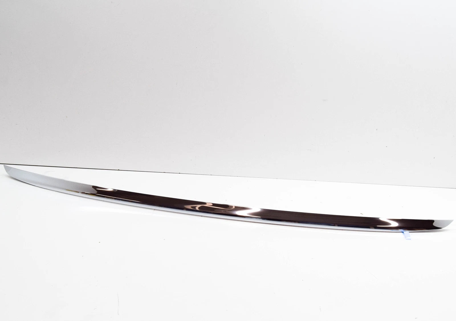 NEW MERCEDES-BENZ C S205 REAR END DOOR HANDLE STRIP A2057400393 ORIGINAL