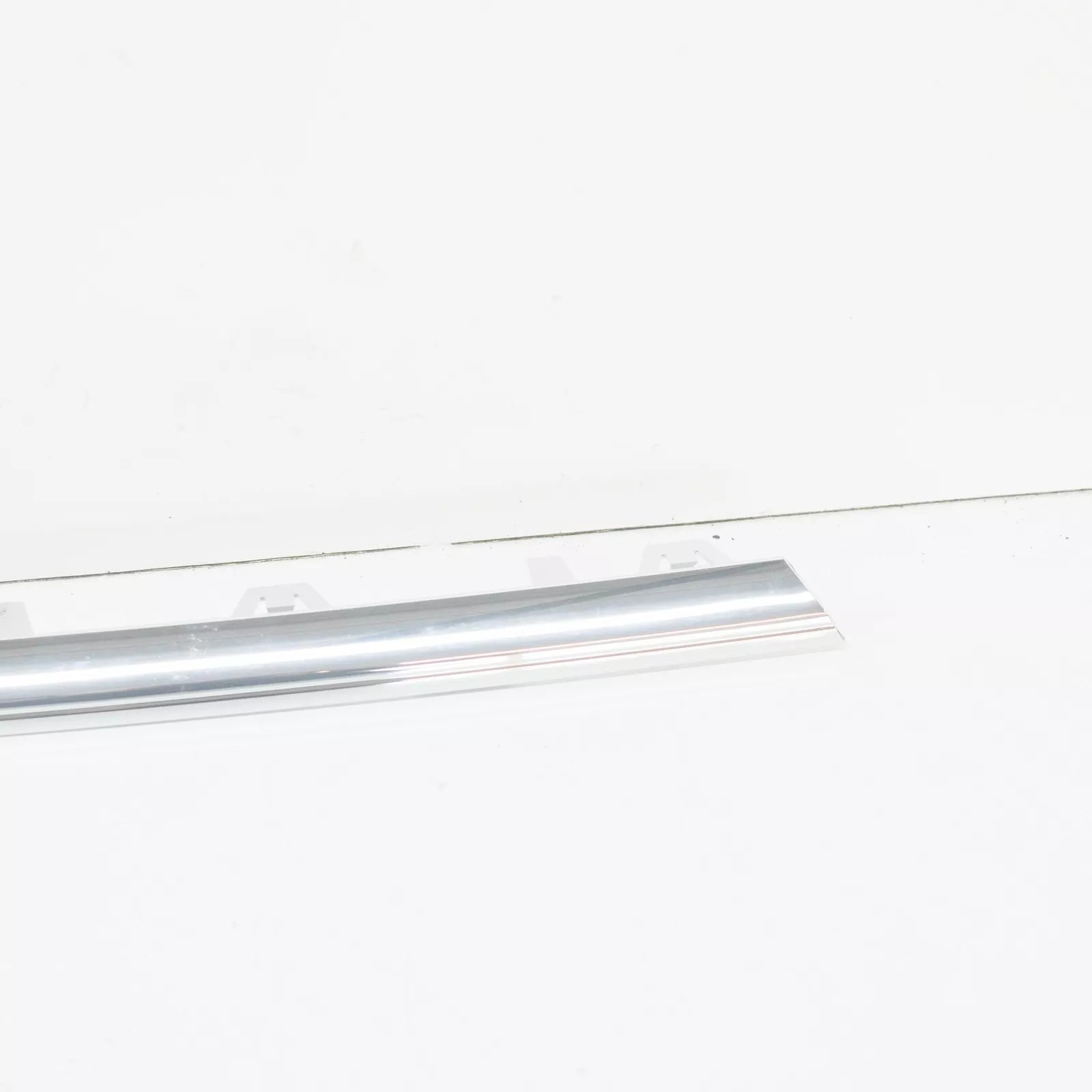 NEW VW TRANSPORTER T6 RADIATOR GRILLE RIGHT TRIM 7E58531022ZZ