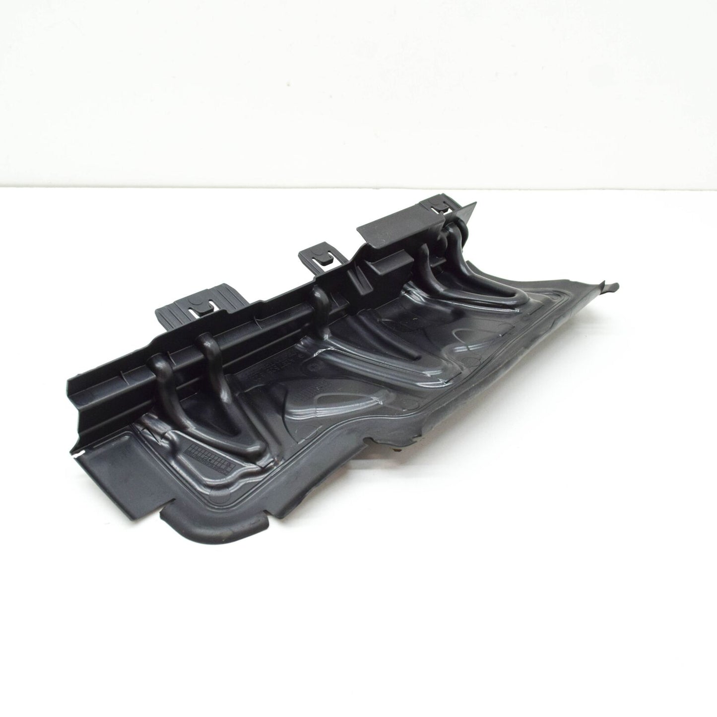 NEW MERCEDES-BENZ EQS V297 LEFT AIR DUCT SEGMENT A2975051600 ORIGINAL