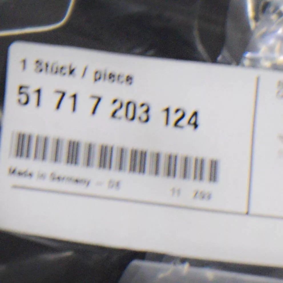 NEW BMW 5 F10 FRONT WINSHIELD COWL PANEL COVER LHD 51717203124 ORIGINAL