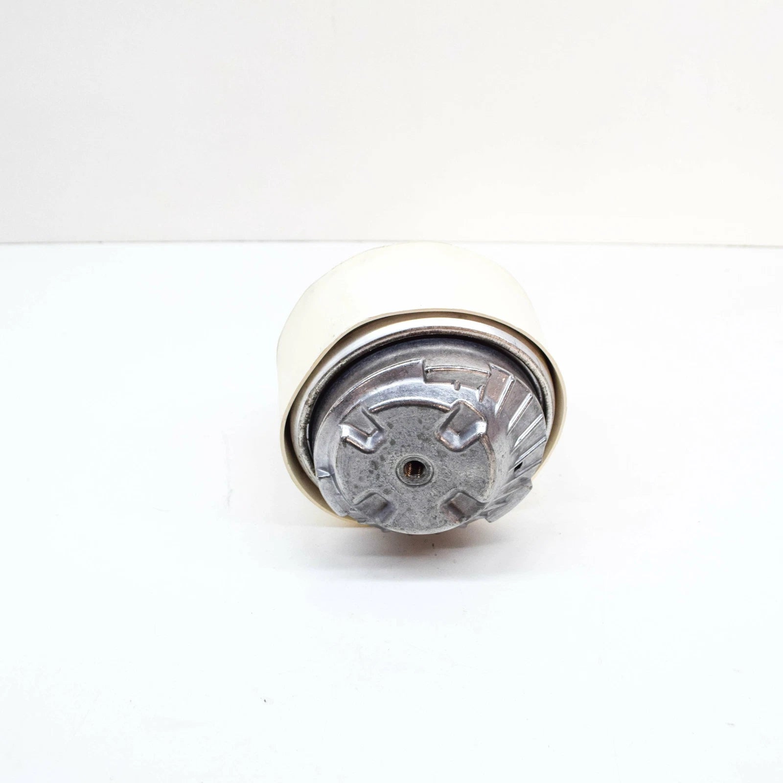 NEW MERCEDES-BENZ E-CLASS W211 LEFT ENGINE MOUNT A2112403017