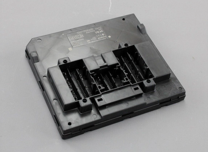 new audi q2 ga onboard supply control unit 5q0937084dd original