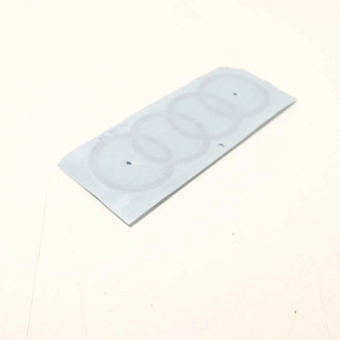 NEW AUDI TT 8S FRONT BONNET EMBLEM BADGE 8V08537422ZZ