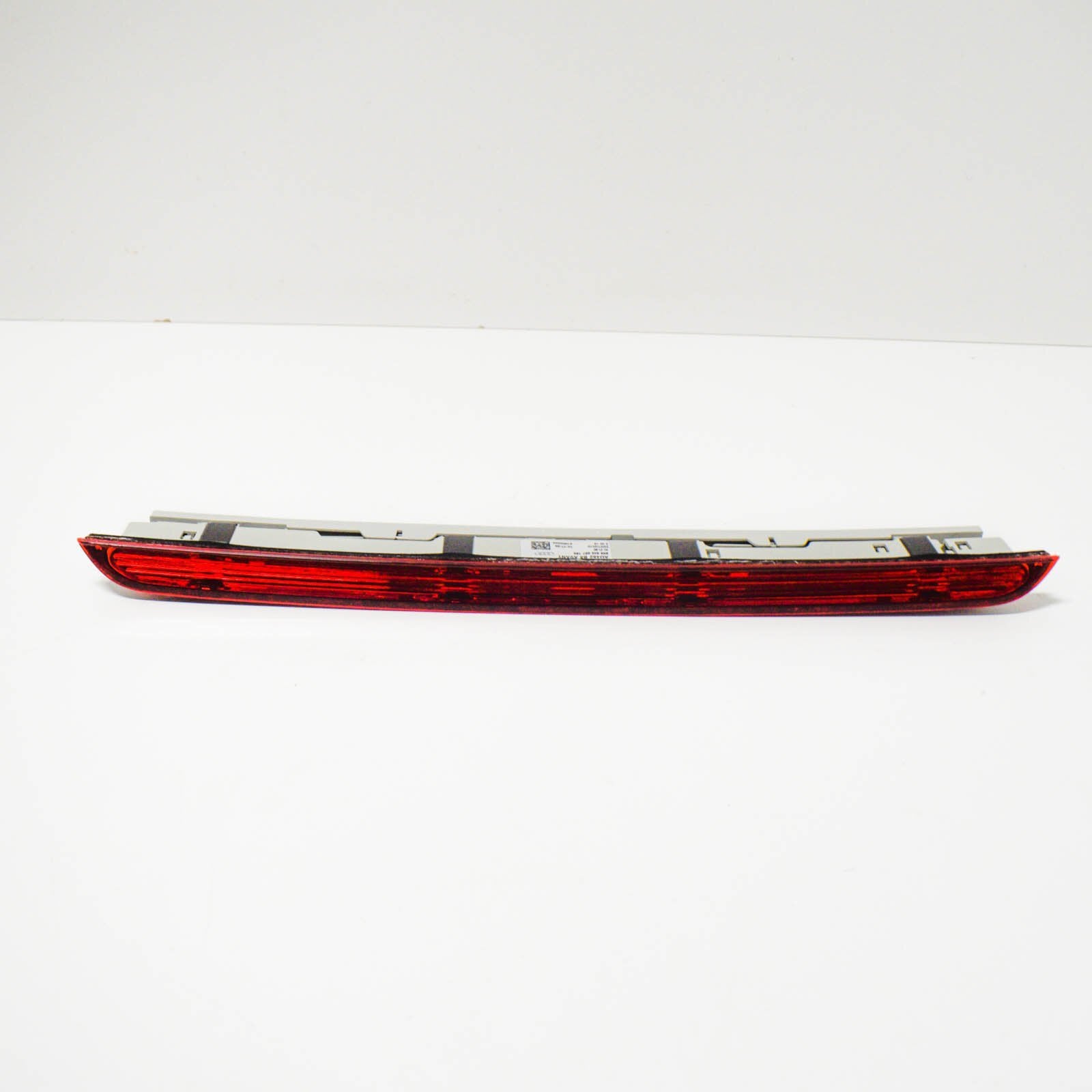 NEW AUDI A4 AVANT 8K REAT TAILGATE ADDITIONAL BRAKE LIGHT 8K9945097 ORIGINAL