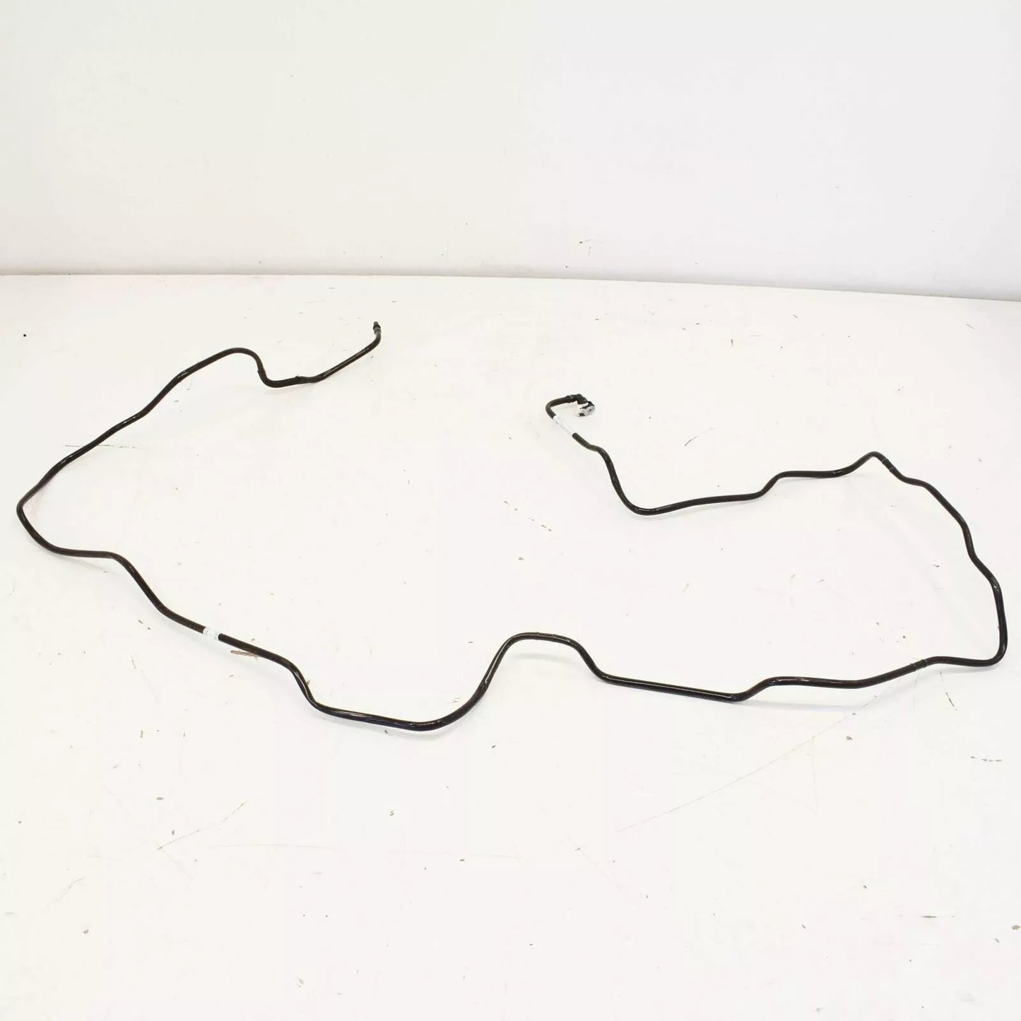 NEW BMW X5 G05 SCAVENGE AIR LINE 16139895497 9895497 ORIGINAL