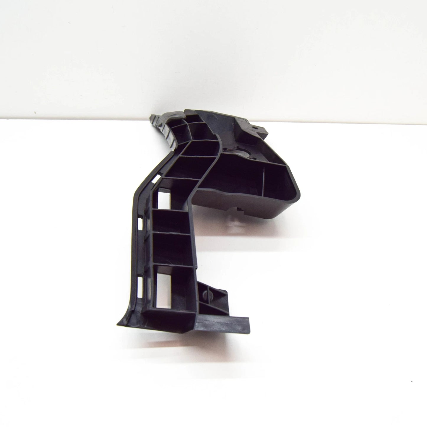 NEW AUDI RS6 C7 FRONT BUMPER LEFT CLOSING ELEMENT 4G0807095E ORIGINAL